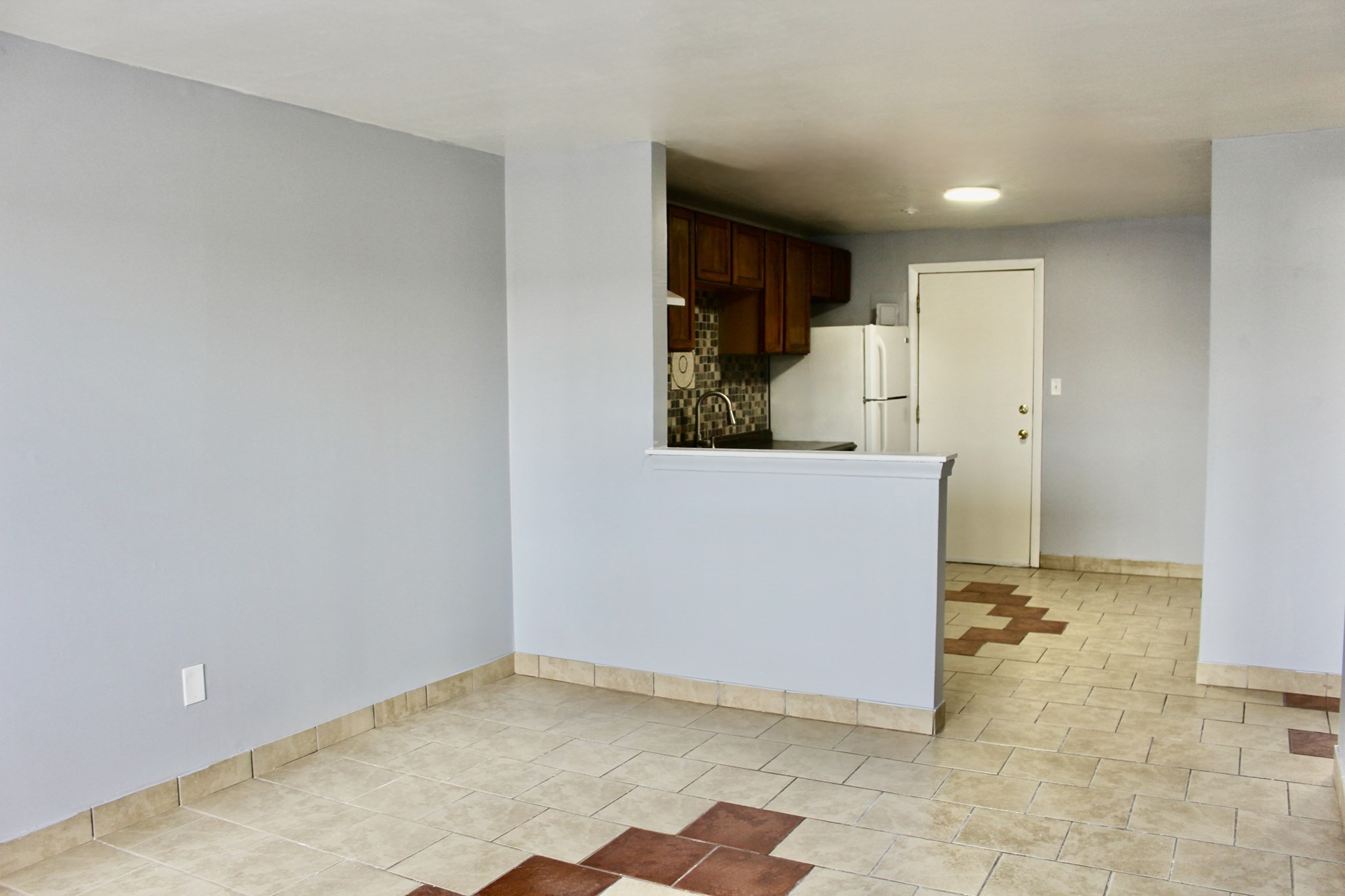 262 E Haverhill St Unit 4, Lawrence, MA 01841 - Image 7