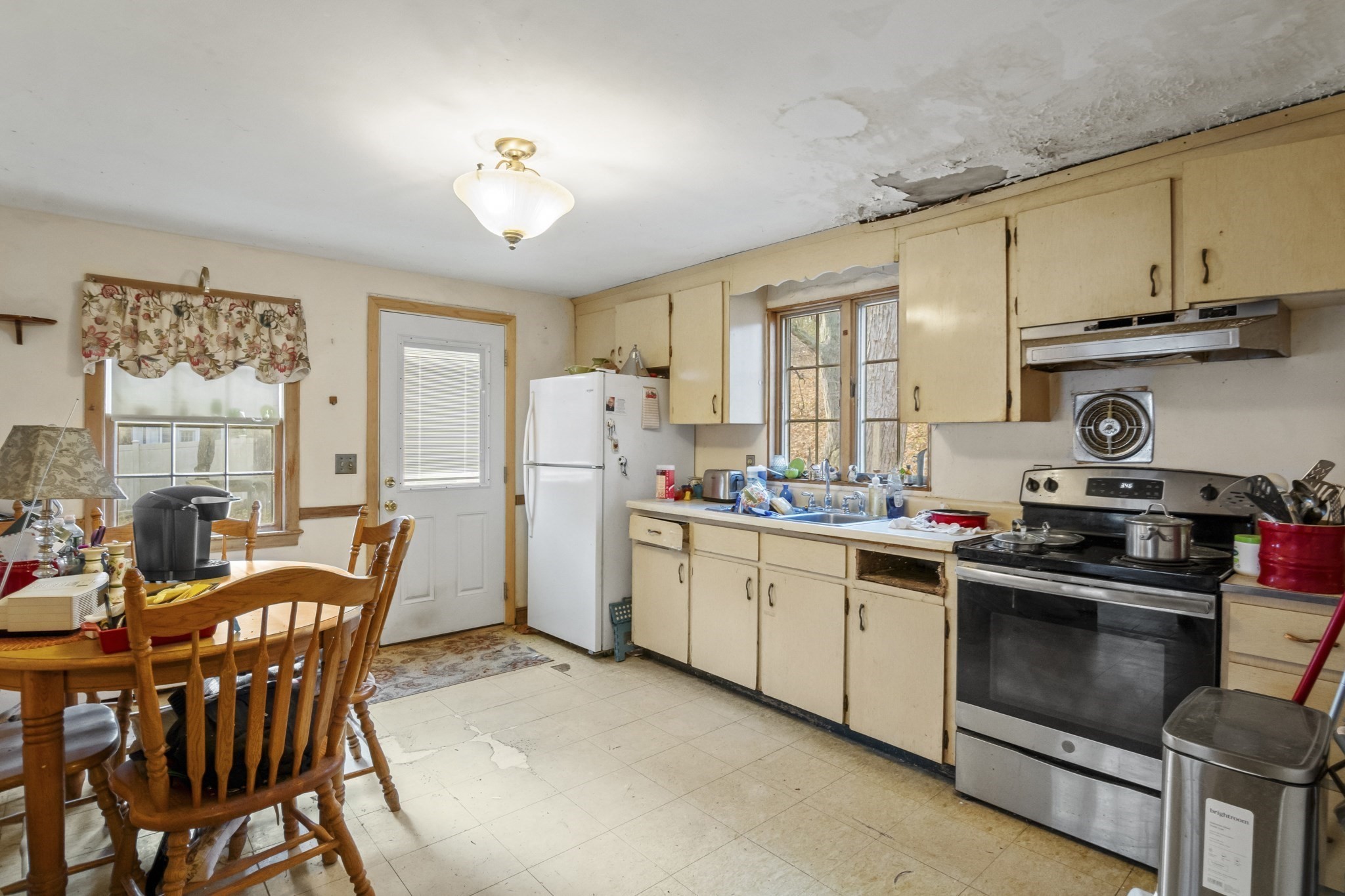 15 Crescent Rd, Woburn, MA 01801 - Image 10