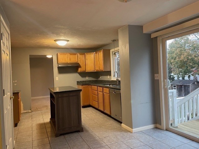 18 Cumberland St, Attleboro, MA 02703 - Image 4