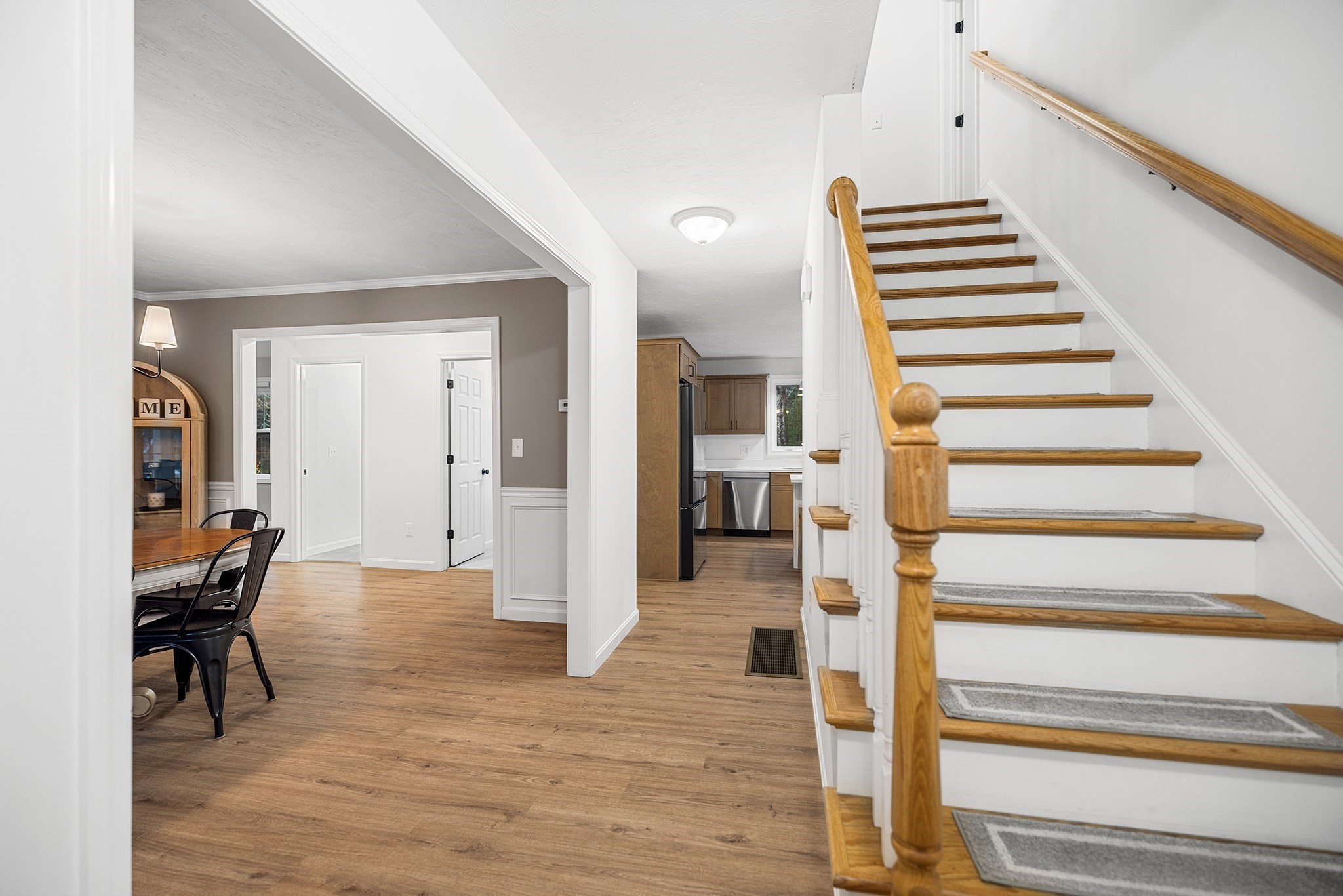 48 Walnut St, Douglas, MA 01516 - Image 17