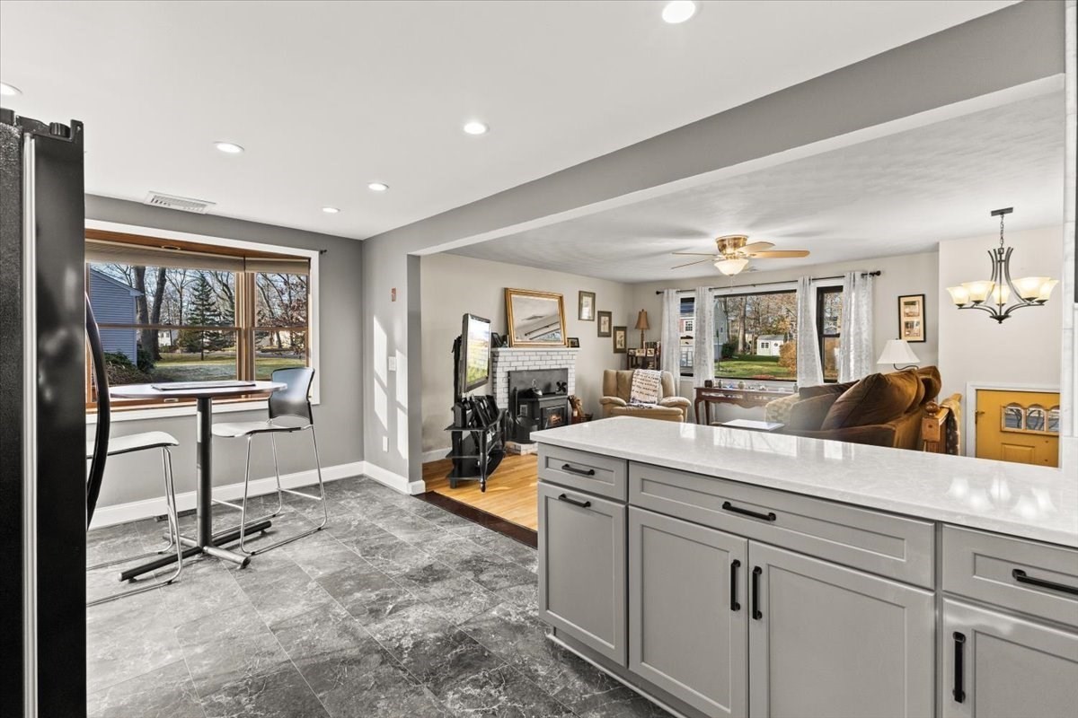 4 Little Tree Ln, Bellingham, MA 02019 - Image 12