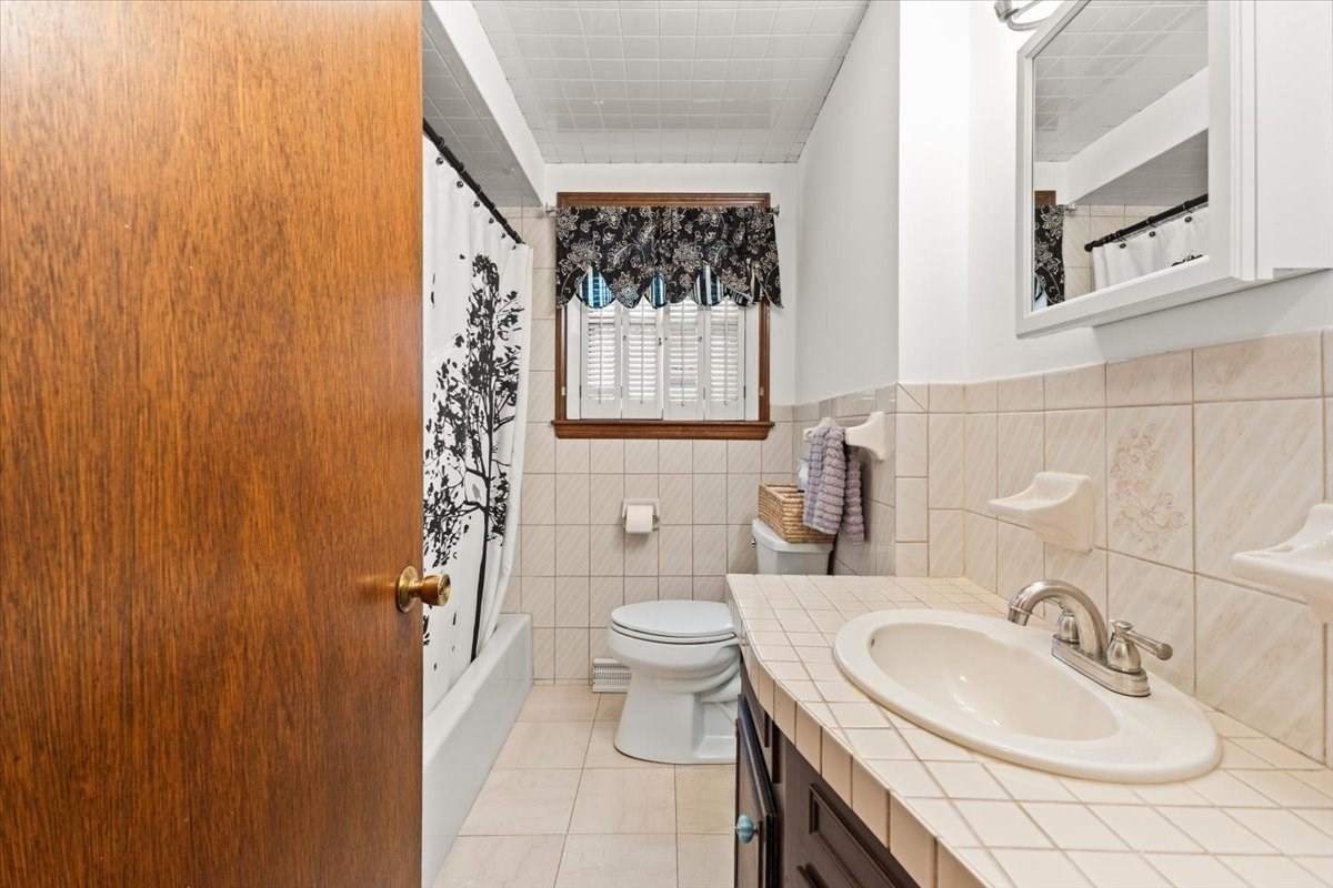 4 Little Tree Ln, Bellingham, MA 02019 - Image 21