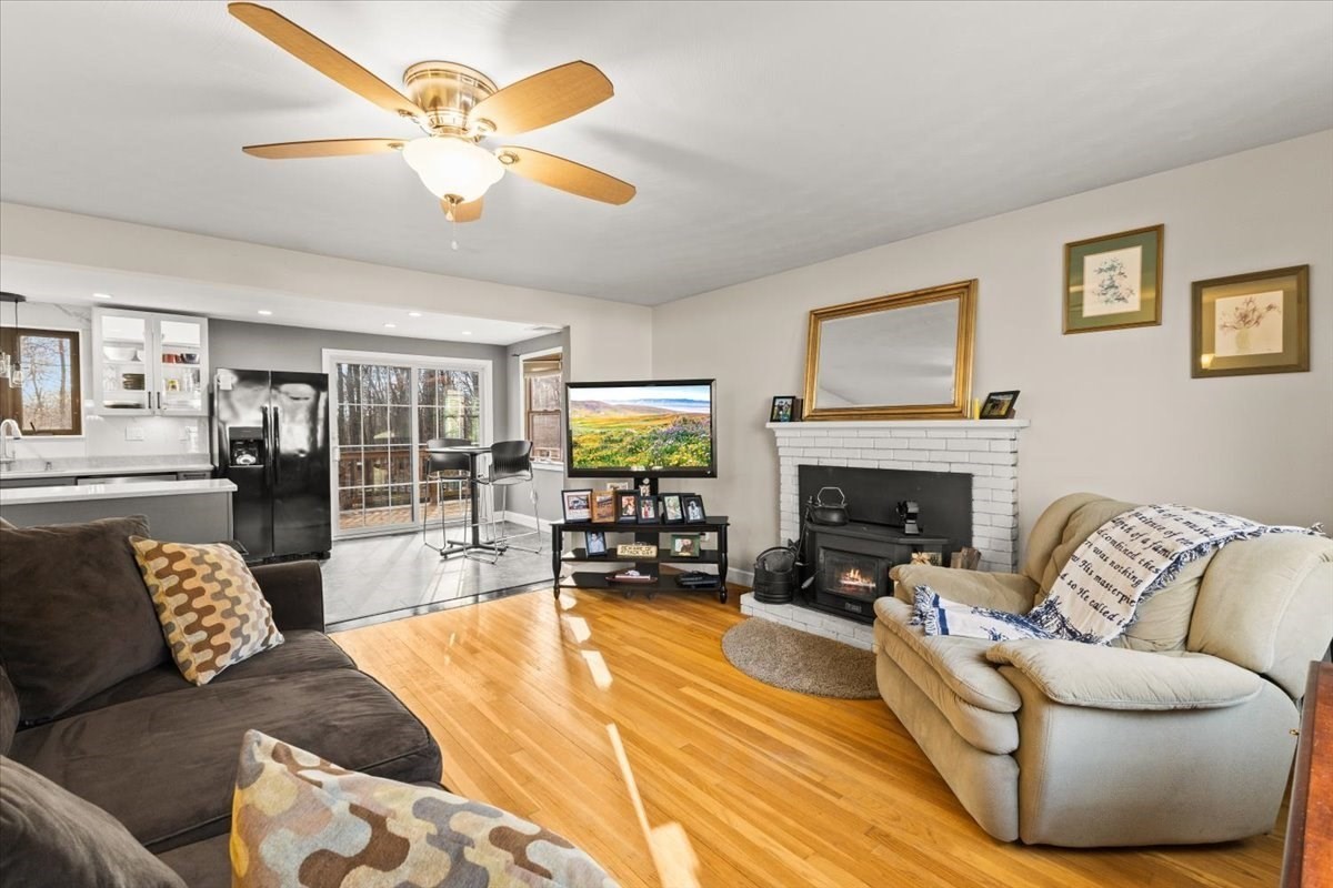 4 Little Tree Ln, Bellingham, MA 02019 - Image 6