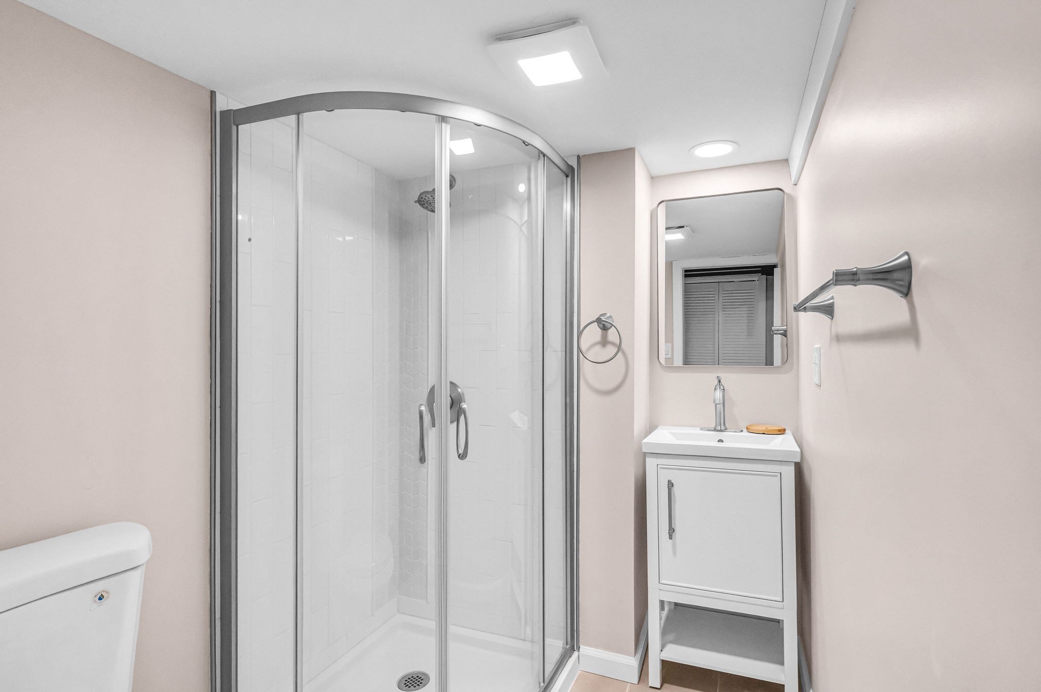 97 Parallel St, Springfield, MA 01104 - Image 37