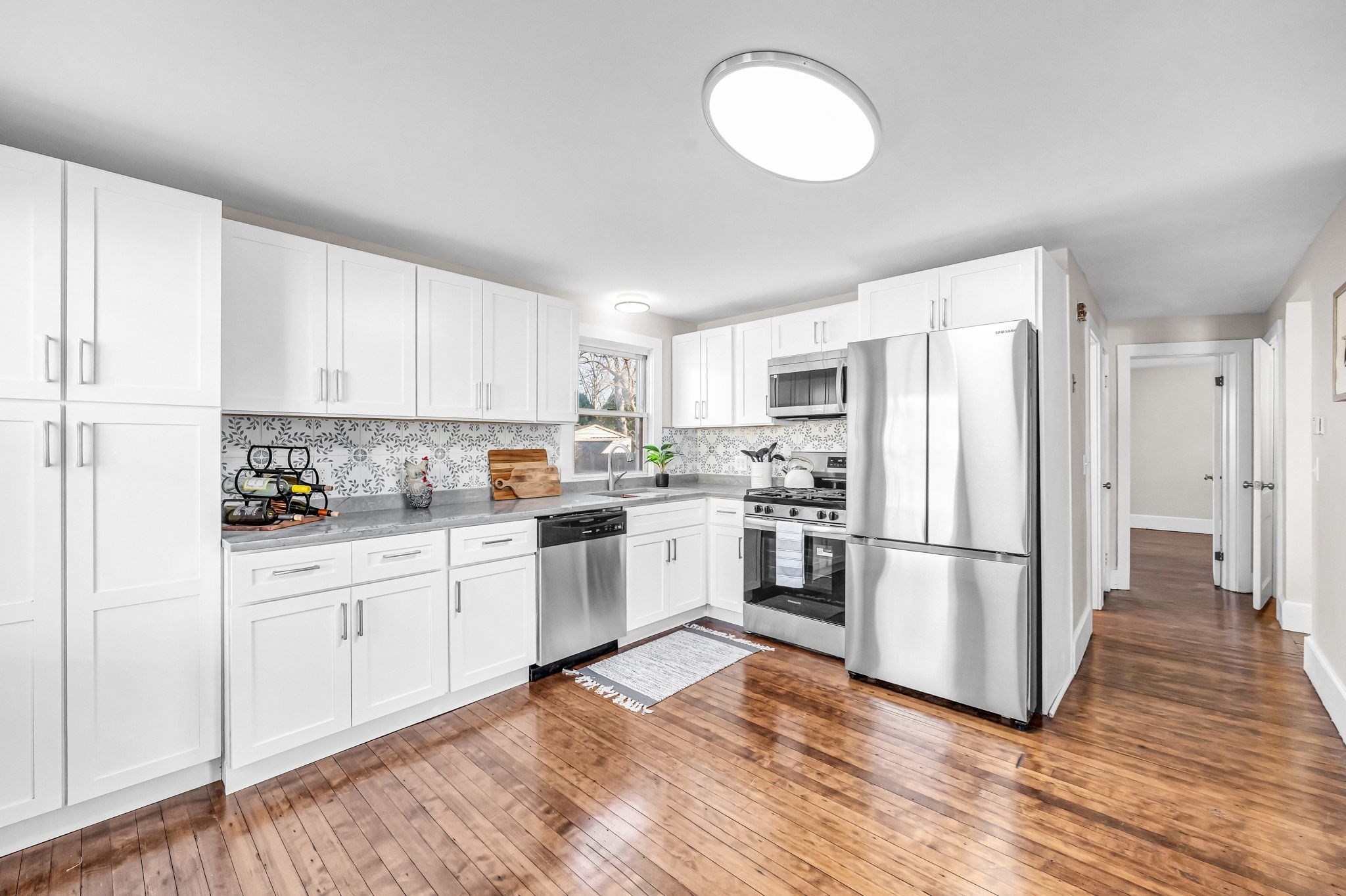 97 Parallel St, Springfield, MA 01104 - Image 9