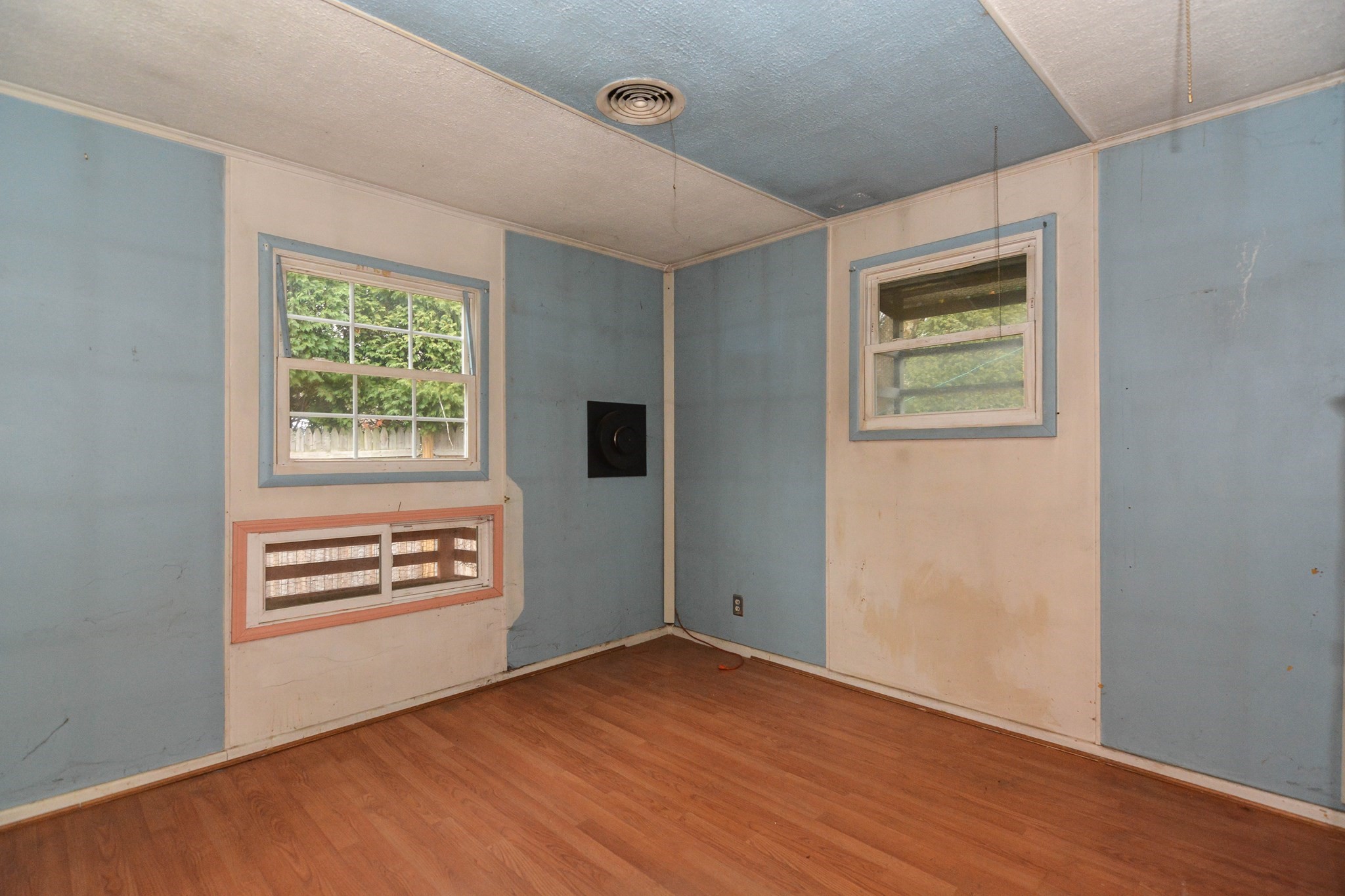 82 Lowell St., Woburn, MA 01801 - Image 18