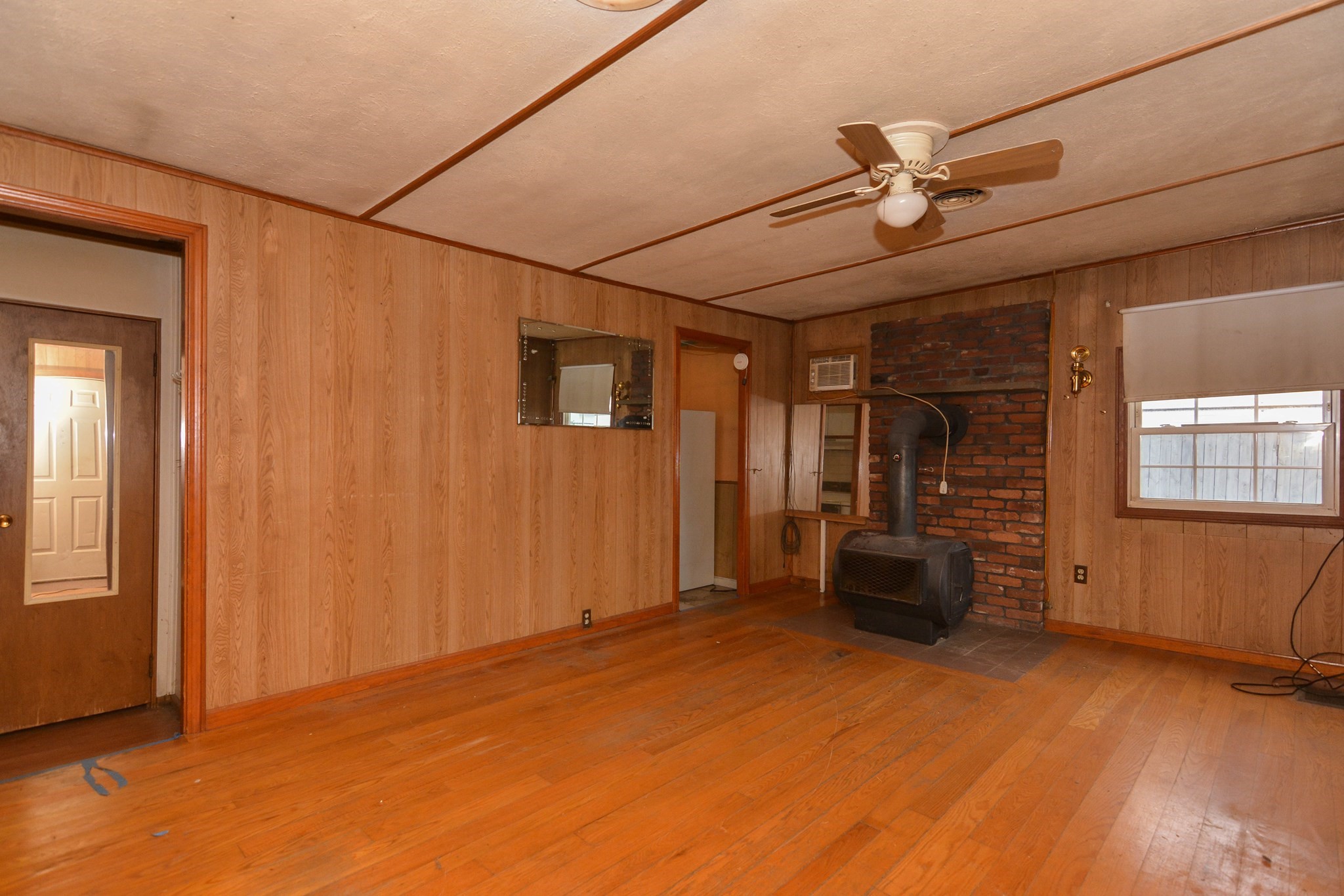 82 Lowell St., Woburn, MA 01801 - Image 23
