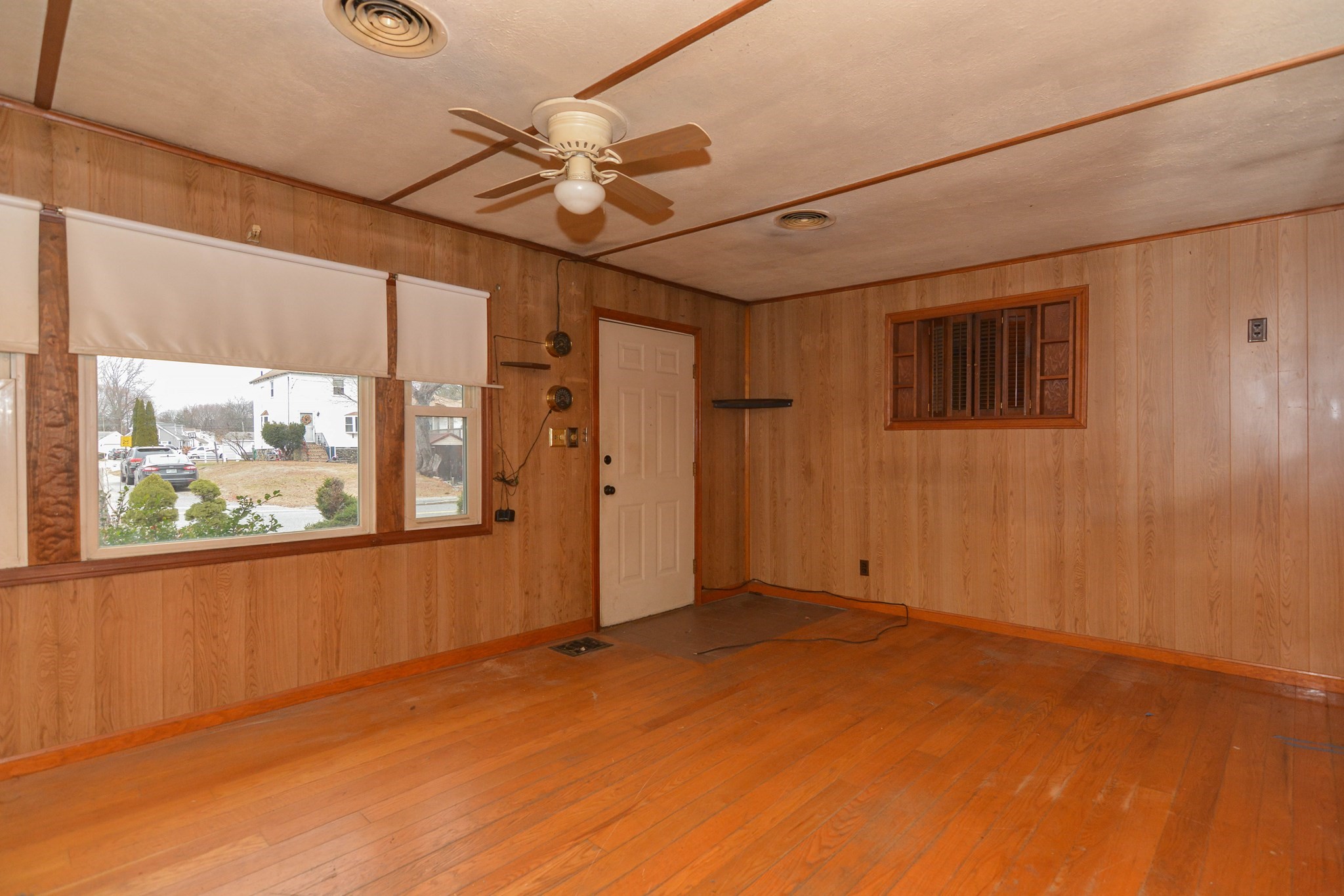 82 Lowell St., Woburn, MA 01801 - Image 24
