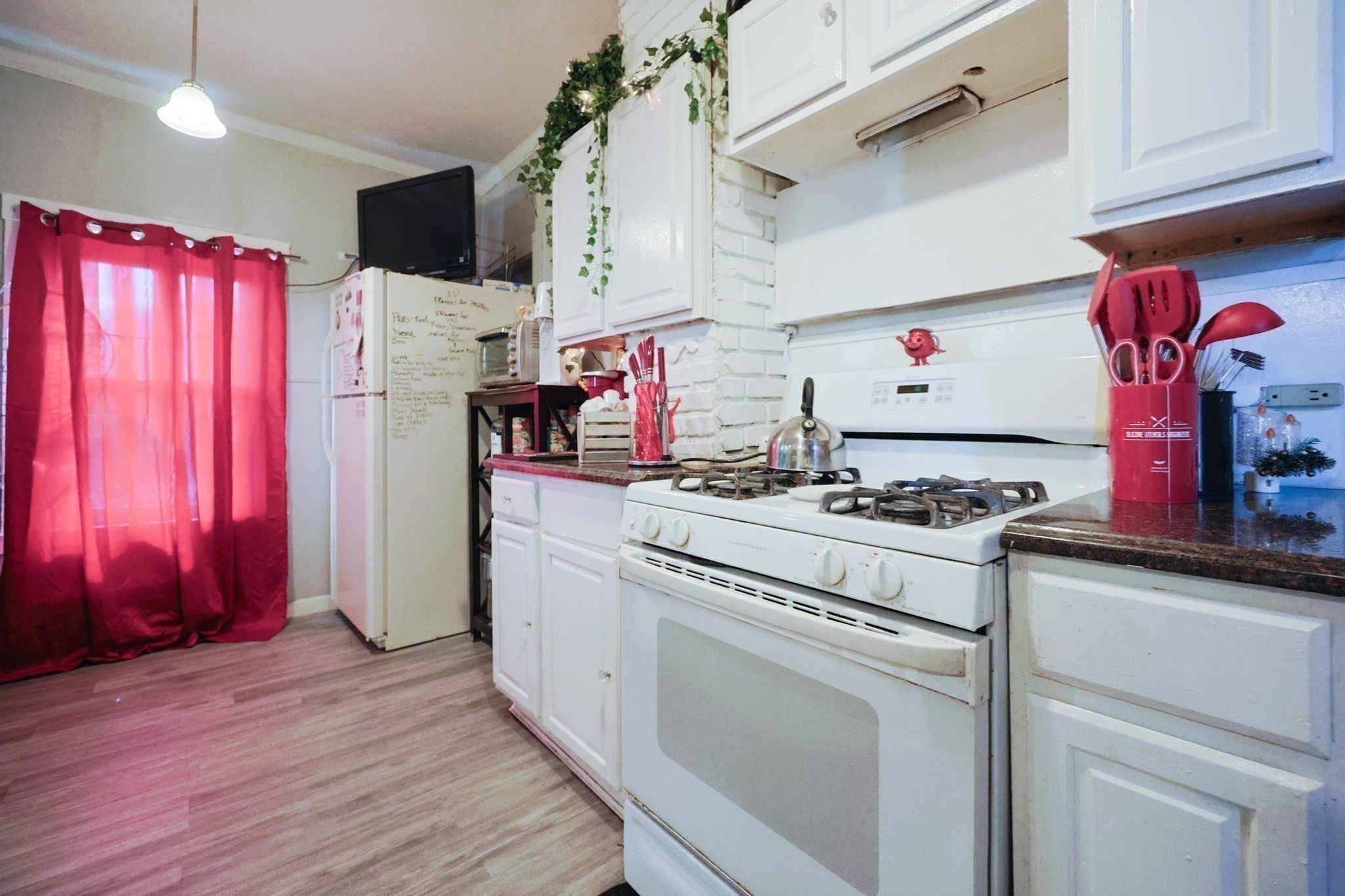 230 Pleasant, Worcester, MA 01609 - Image 16