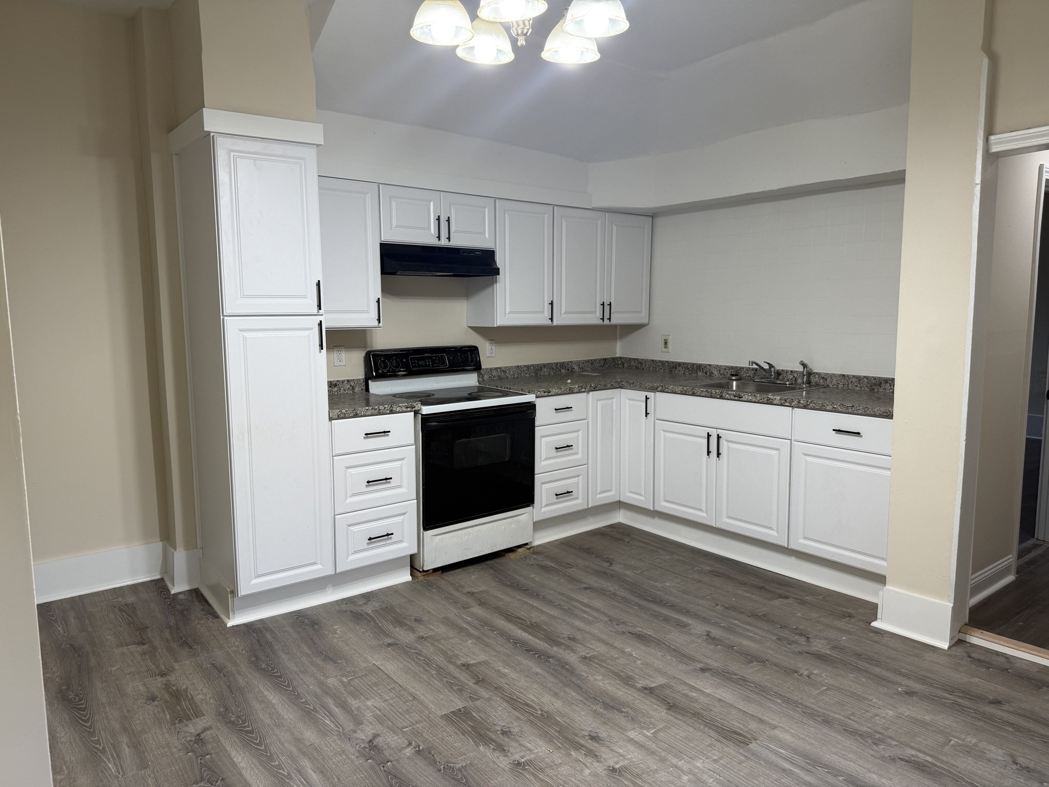 230 Pleasant, Worcester, MA 01609 - Image 10