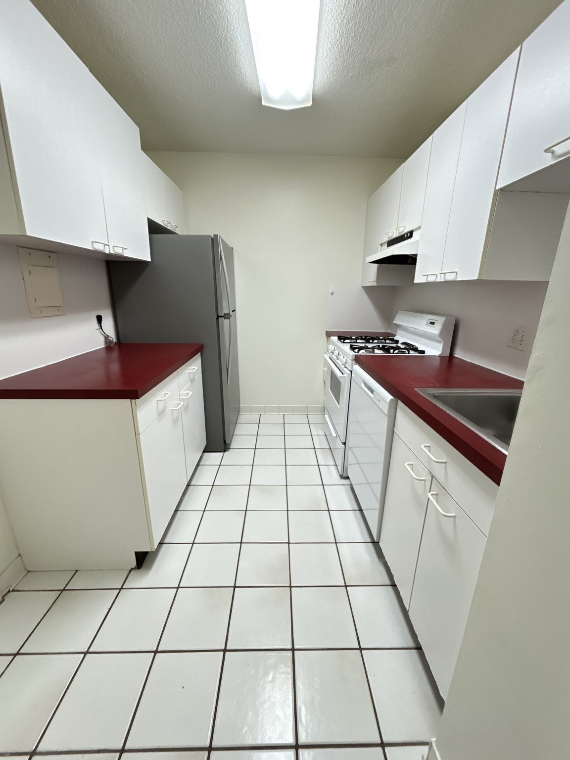 33 Pond Ave Unit 422, Brookline, MA 02445 - Image 2