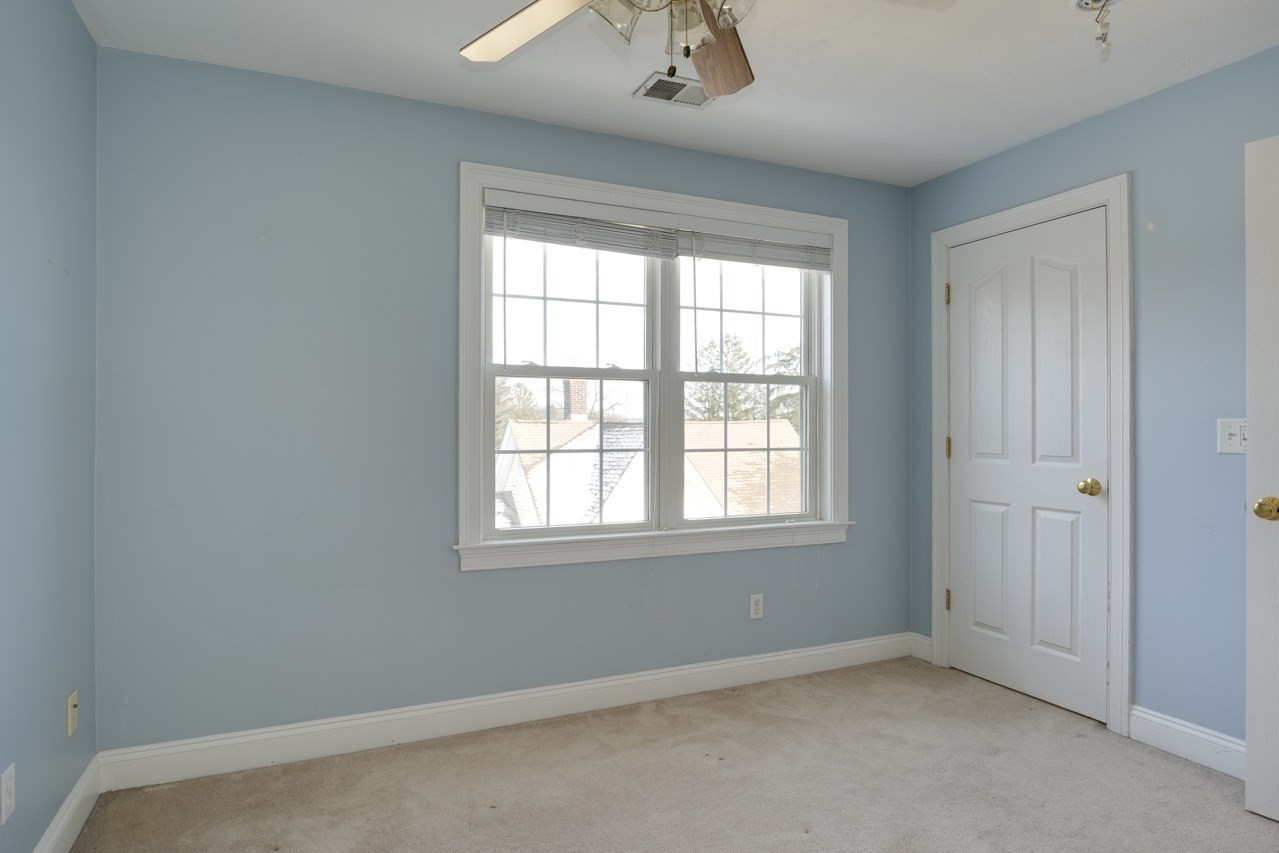 18 Lincoln Ave, Millbury, MA 01527 - Image 13