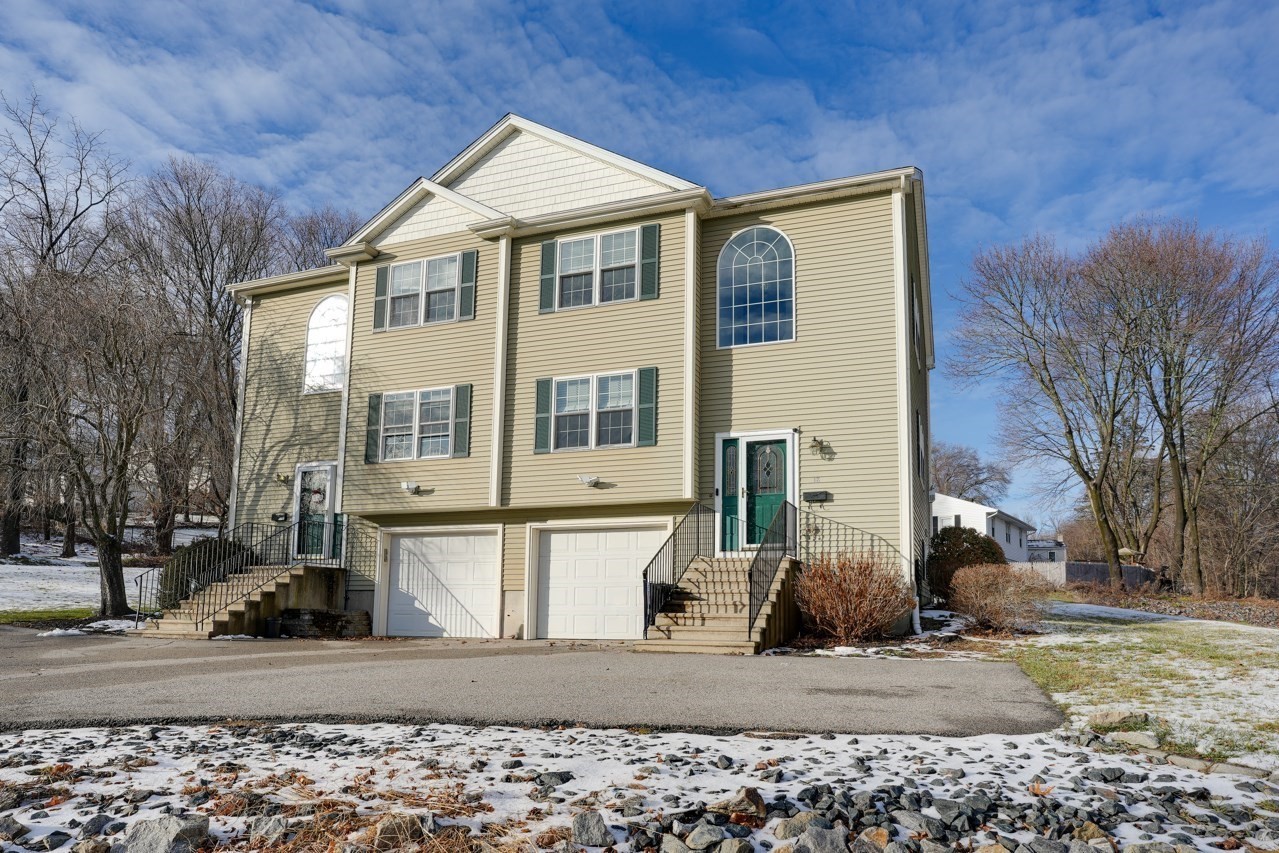 18 Lincoln Ave, Millbury, MA 01527 - Image 23
