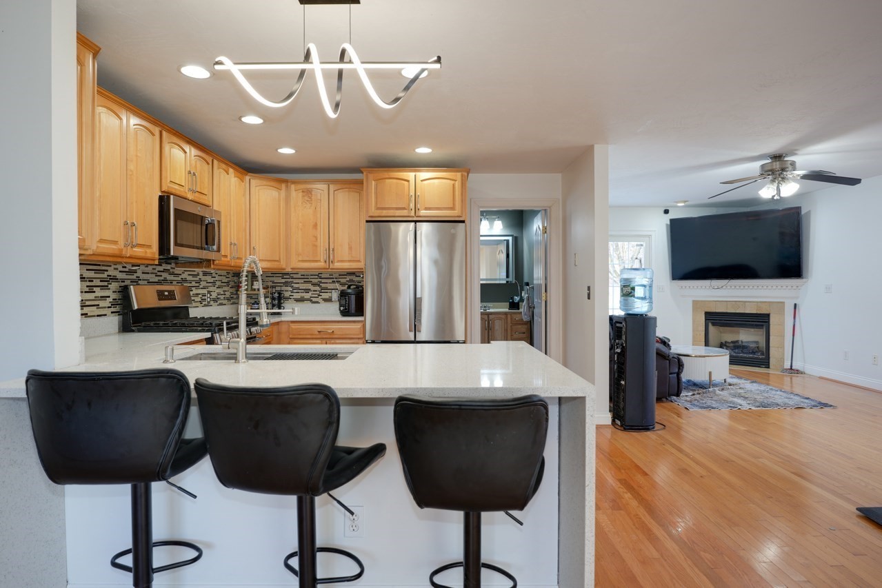 18 Lincoln Ave, Millbury, MA 01527 - Image 6