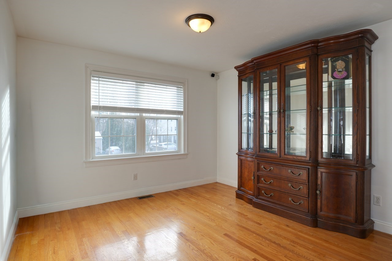 18 Lincoln Ave, Millbury, MA 01527 - Image 7