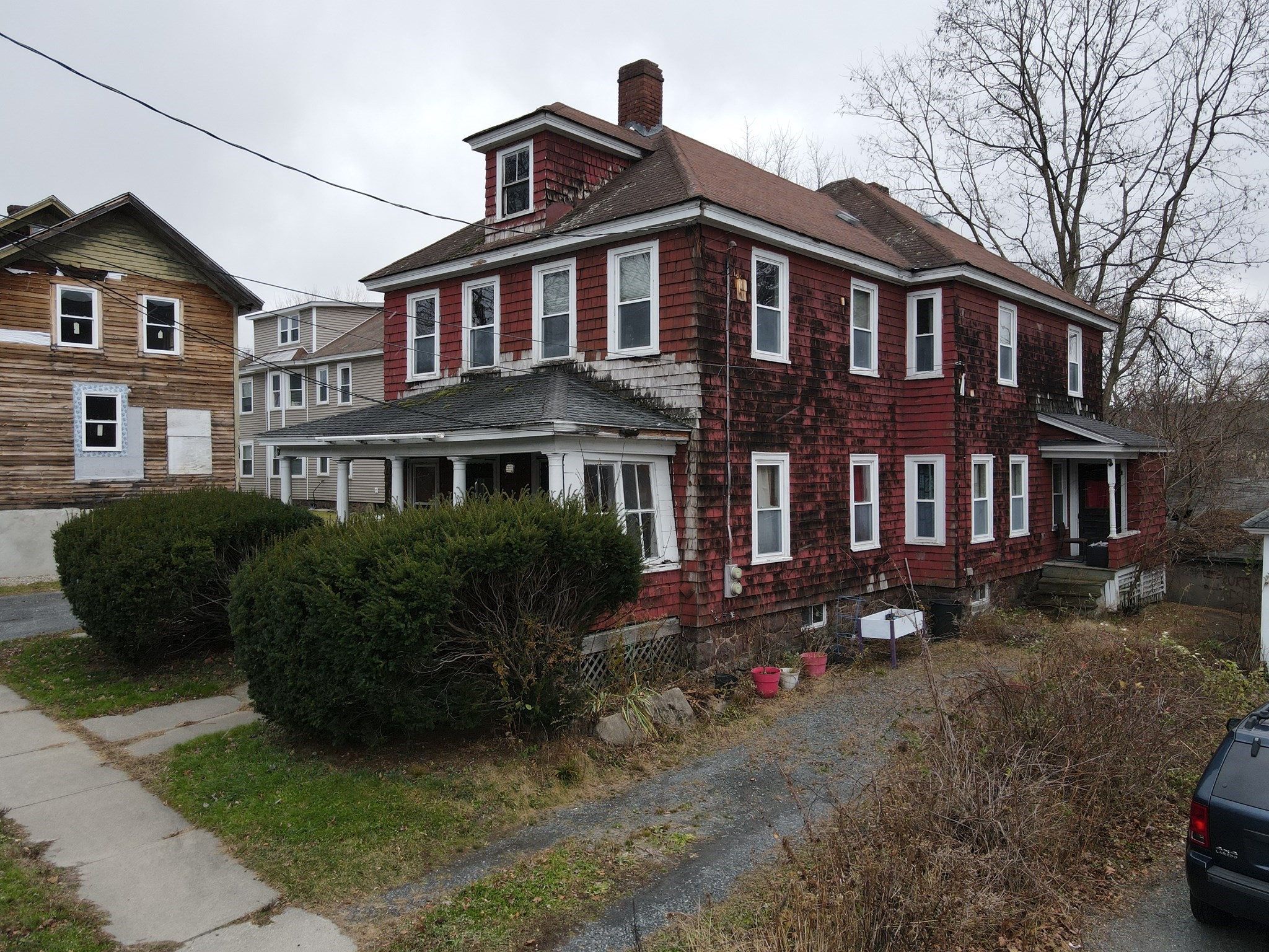 26 Devens St, Greenfield, MA 01301 - Image 2