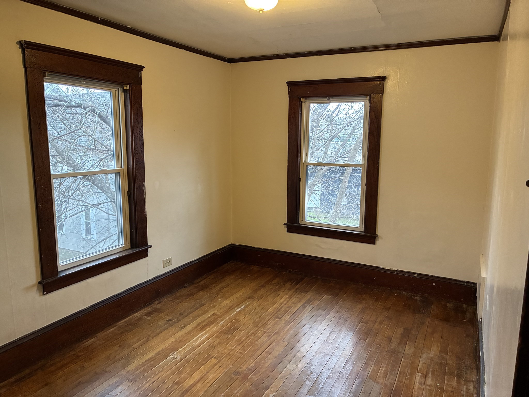 26 Devens St, Greenfield, MA 01301 - Image 13