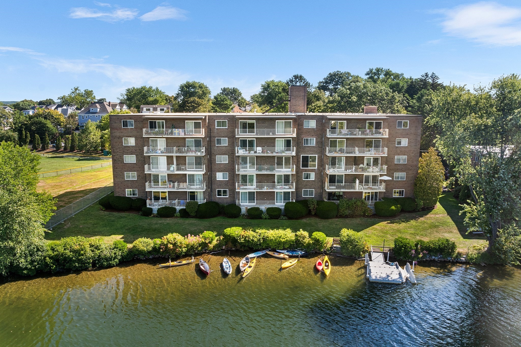 34 Hamilton Rd Unit 302, Arlington, MA 02474 - Image 2