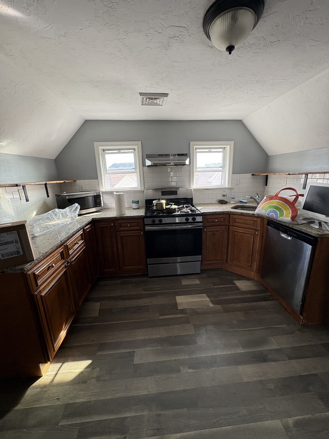 211 Elm, Everett, MA 02149 - Image 25