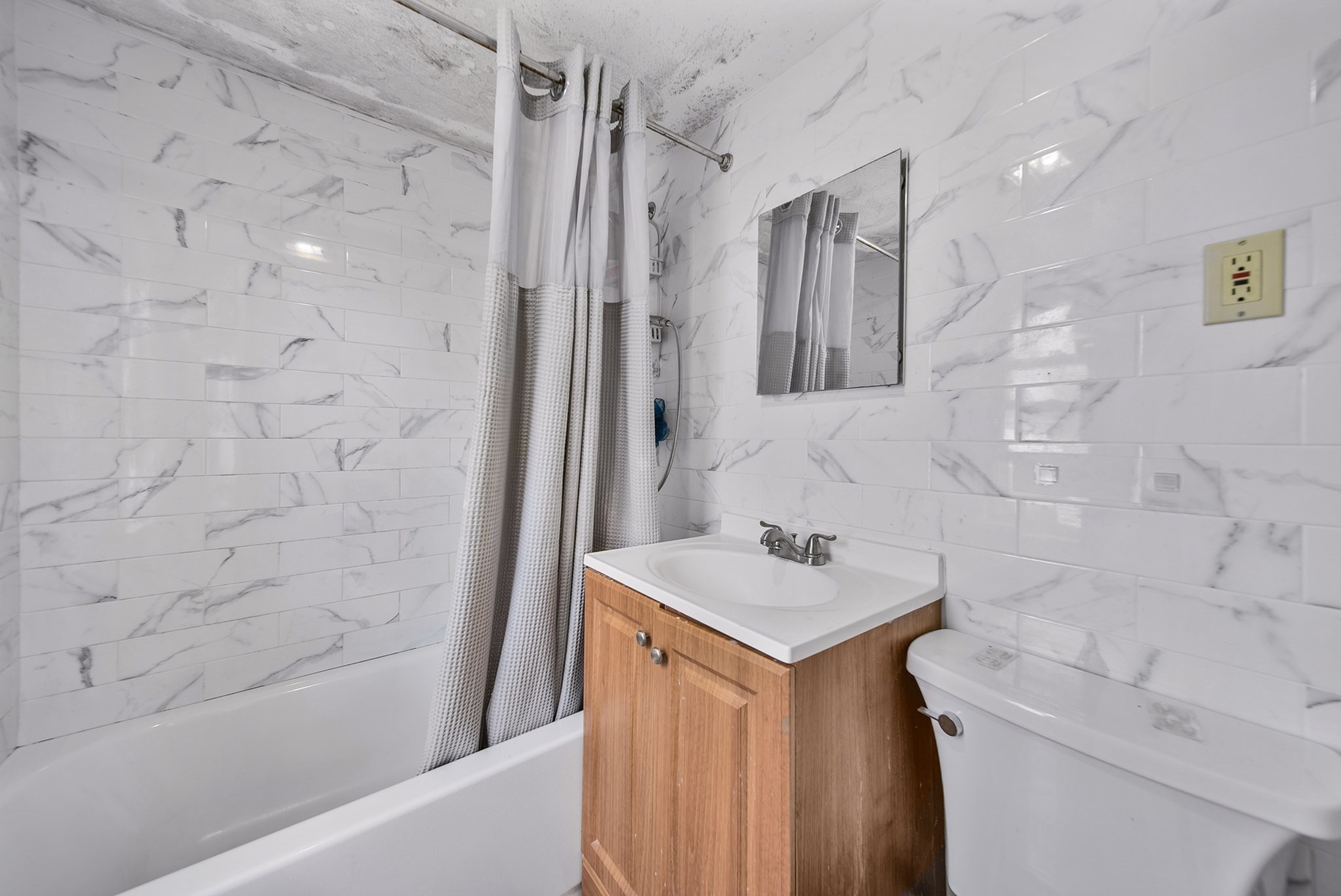 11 Murphy Ct, Newton, MA 02458 - Image 20