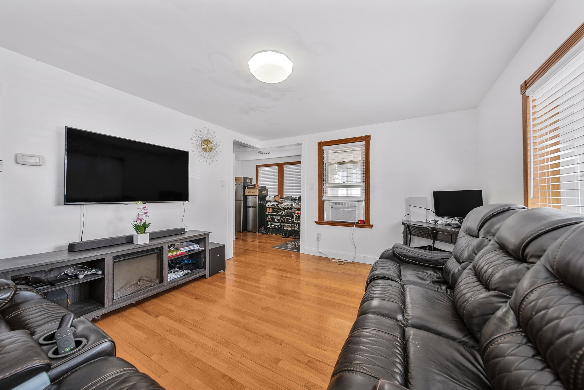 11 Murphy Ct, Newton, MA 02458 - Image 5