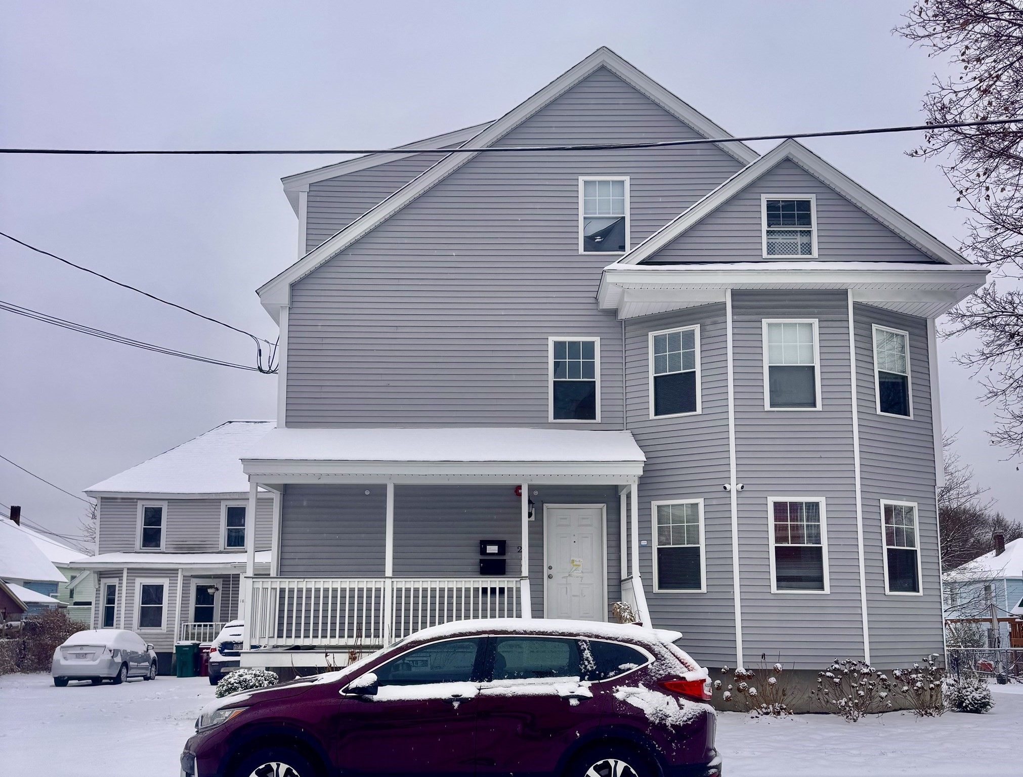 18 Burgess St, Lowell, MA 01851 - Image 5