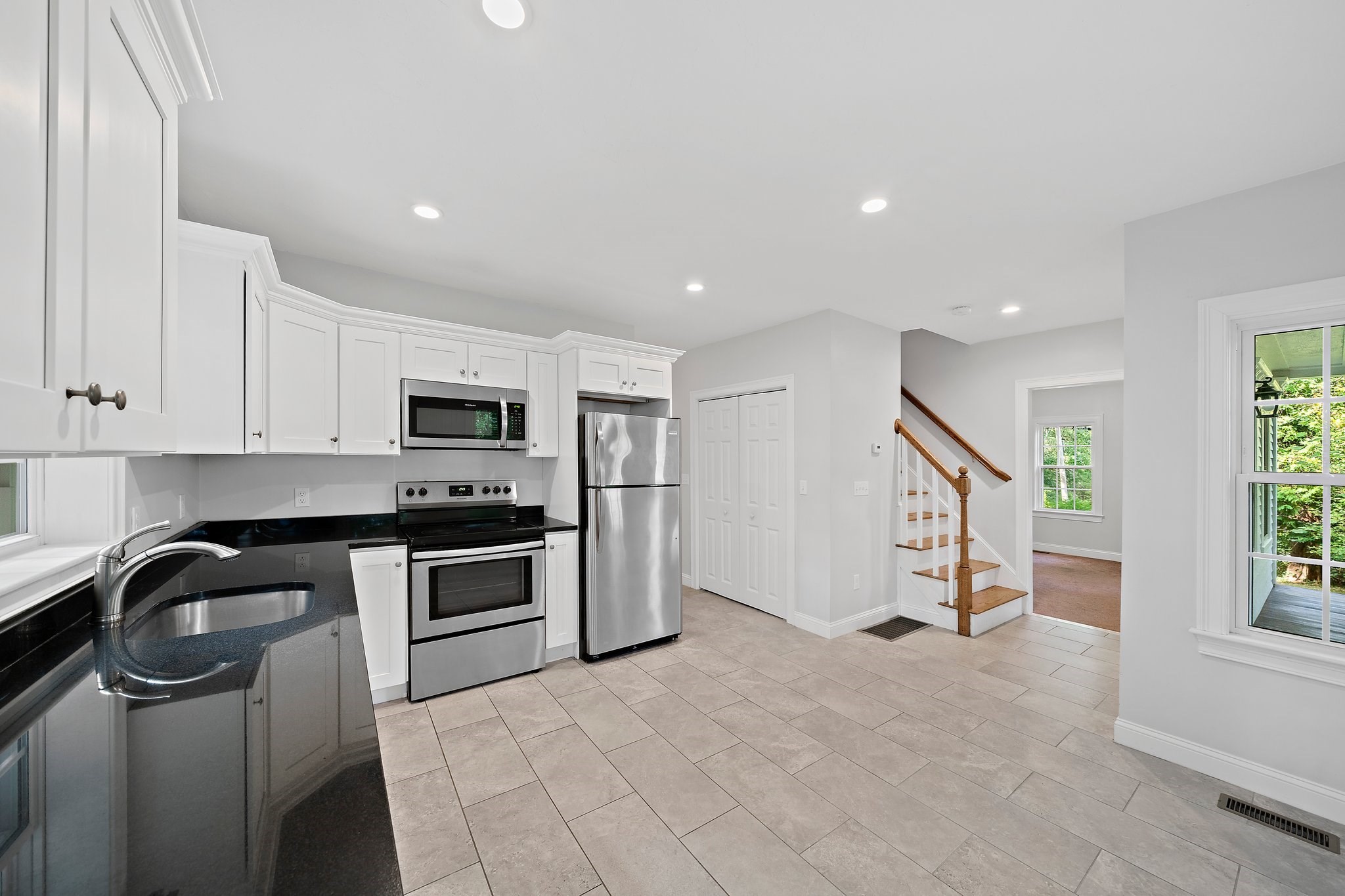 285 Elm St, Pembroke, MA 02359 - Image 6
