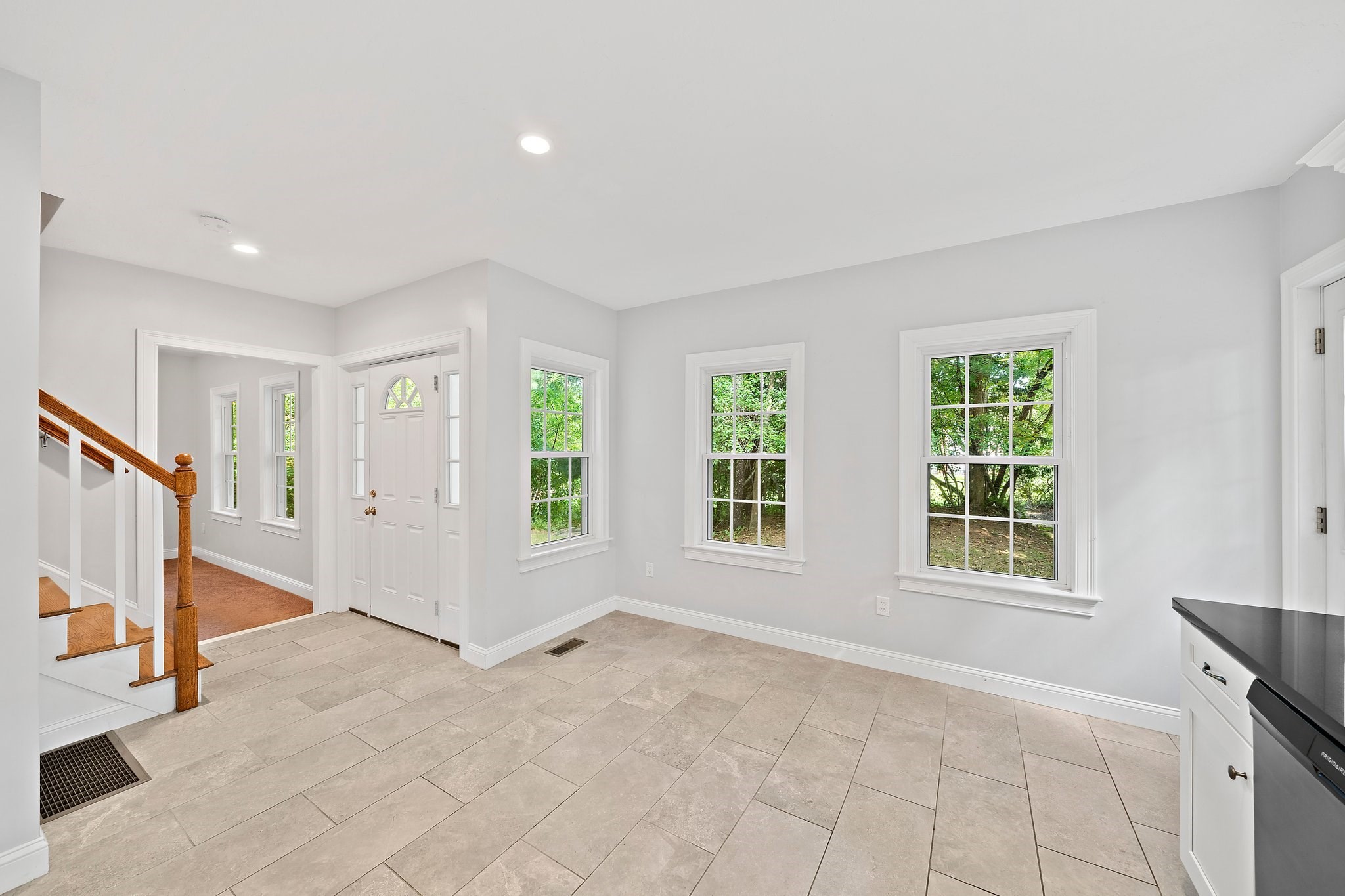 285 Elm St, Pembroke, MA 02359 - Image 9