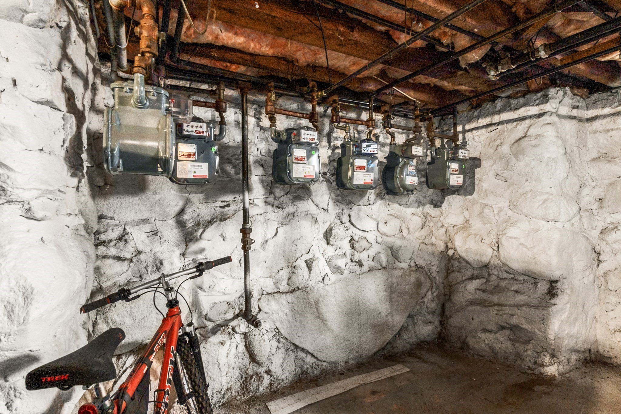 4 Butler Ave, Danvers, MA 01923 - Image 8