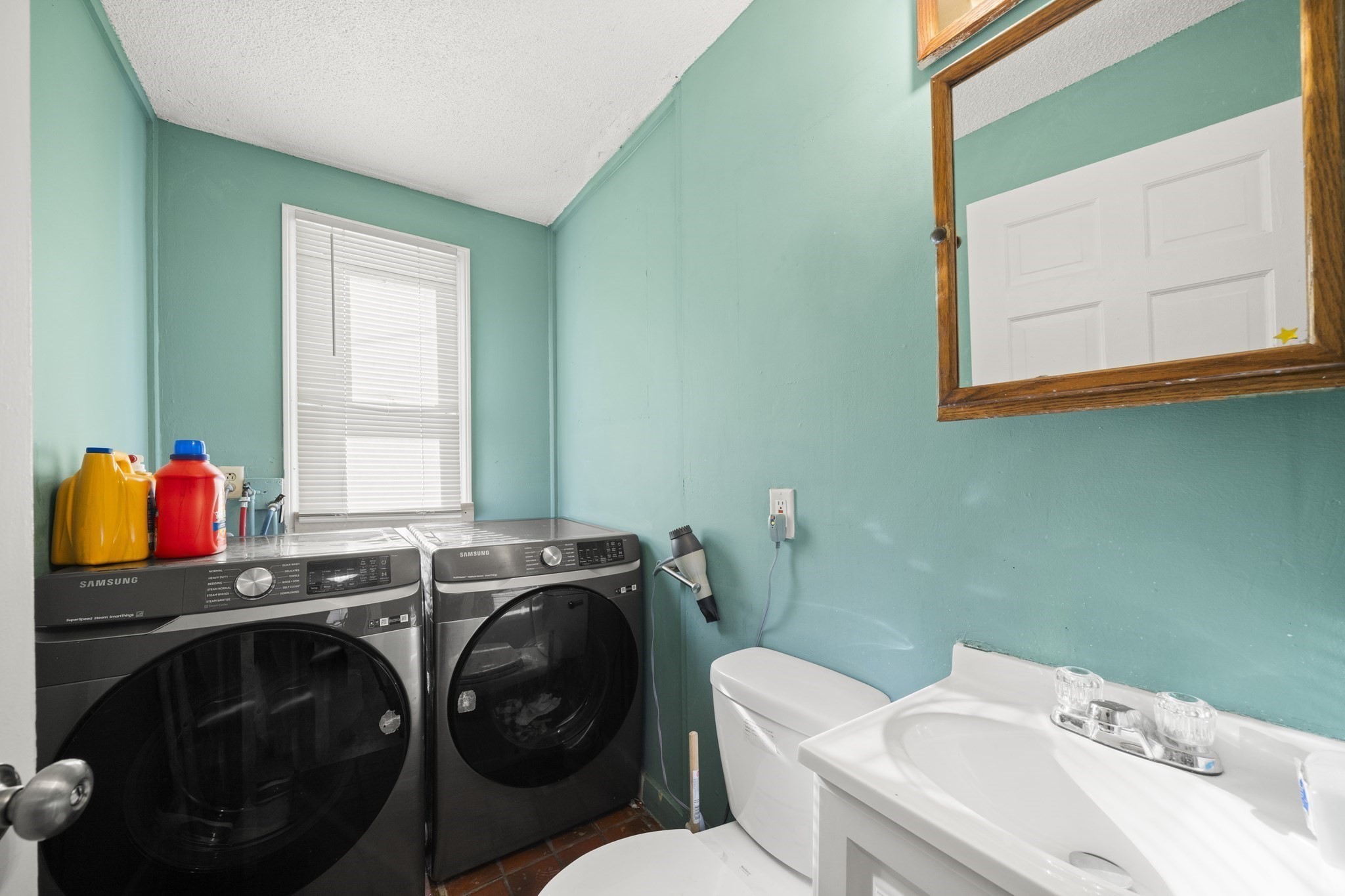 55 Malden St, Springfield, MA 01108 - Image 15