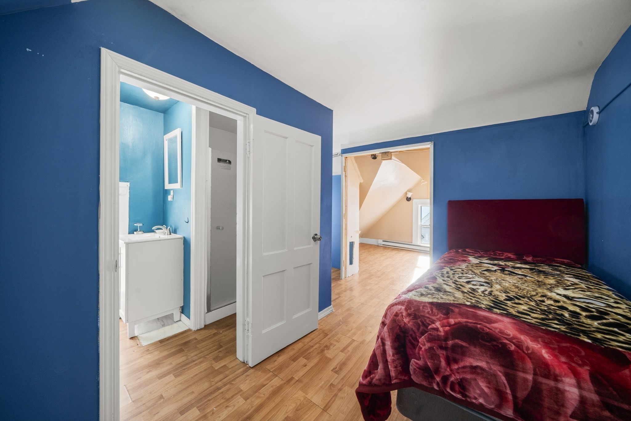 55 Malden St, Springfield, MA 01108 - Image 33