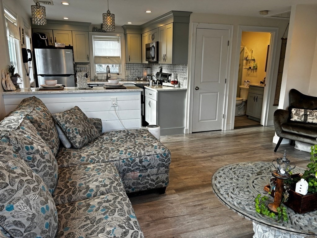 209 Lake Shore Dr, Weymouth, MA 02189 - Image 5