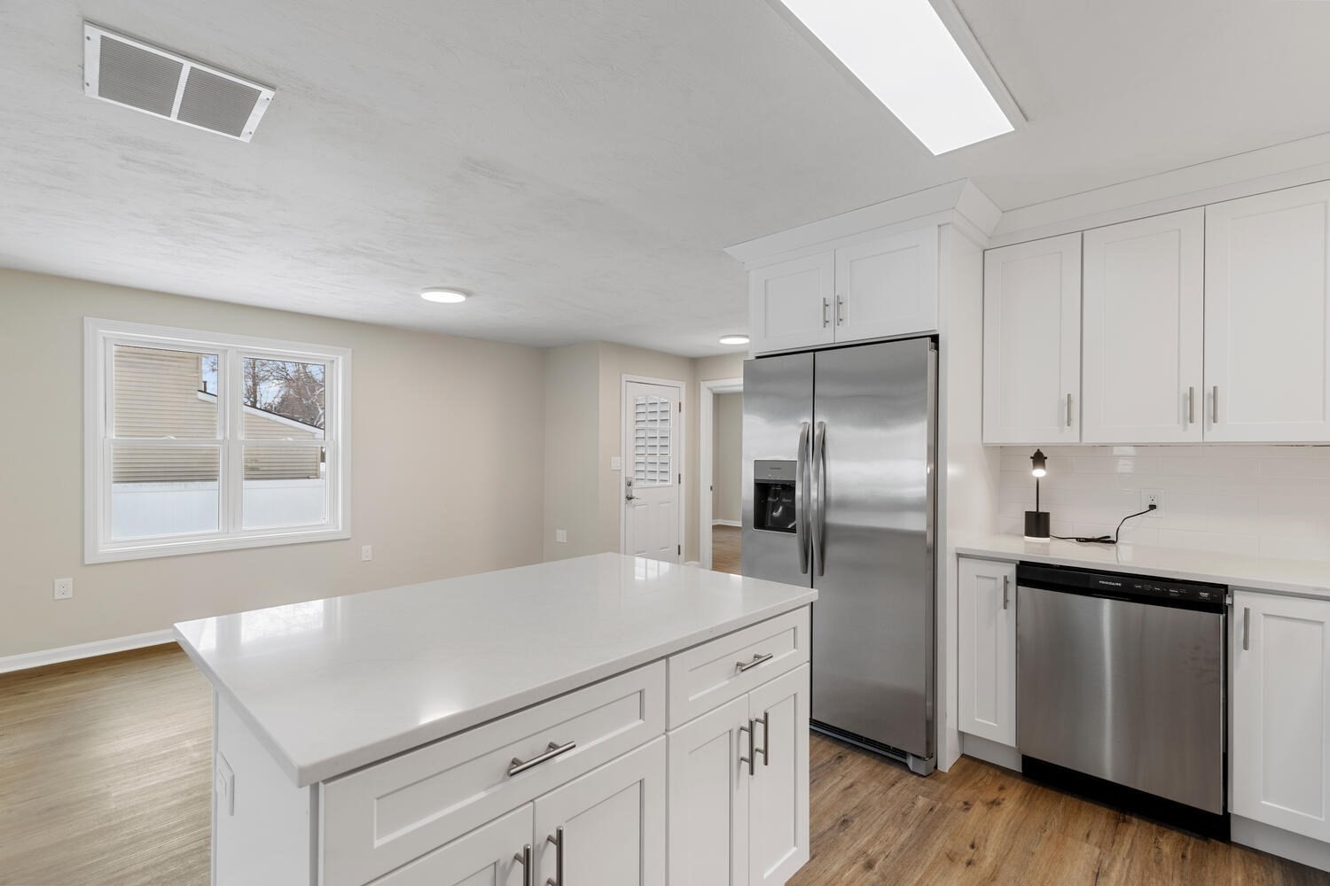 31 Court St, Lowell, MA 01852 - Image 8