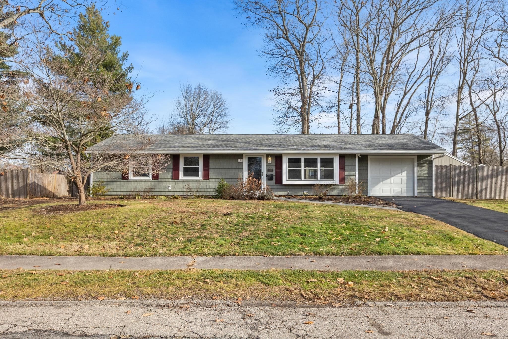 229 Sinclair Rd, Brockton, MA 02302 - Image 1