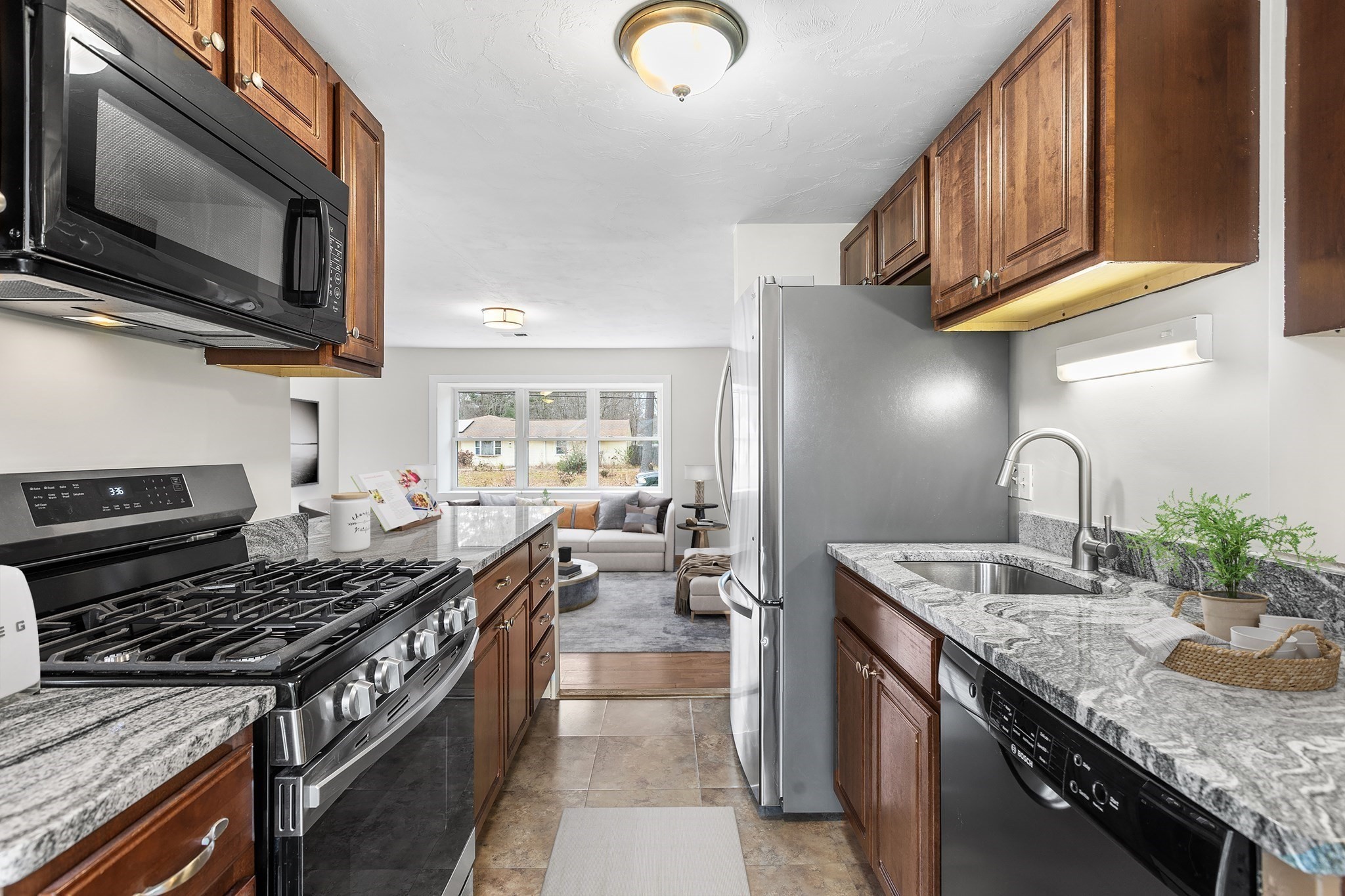 229 Sinclair Rd, Brockton, MA 02302 - Image 3