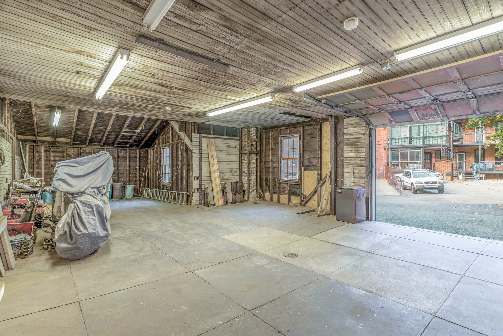 12 Thayer St, Brookline, MA 02445 - Image 3