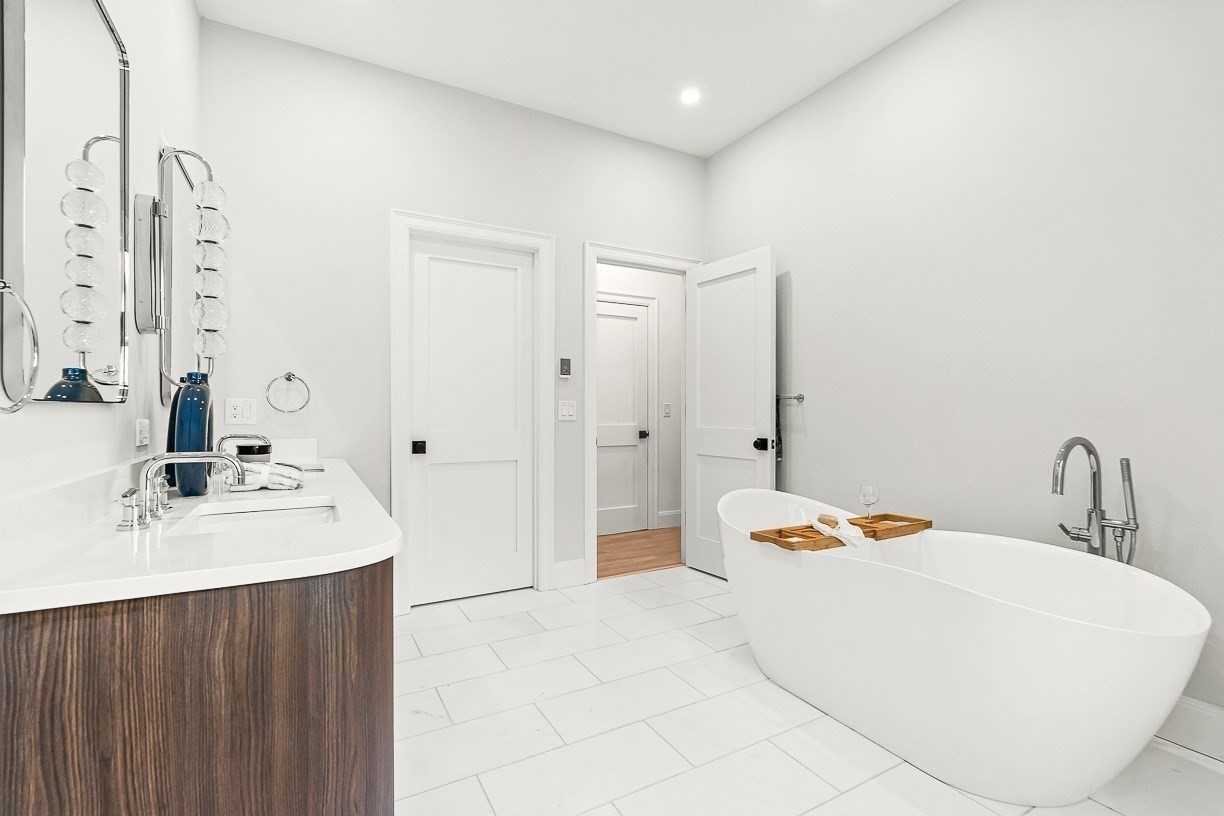 8 Oakdale Ave, Wellesley, MA 02482 - Image 19