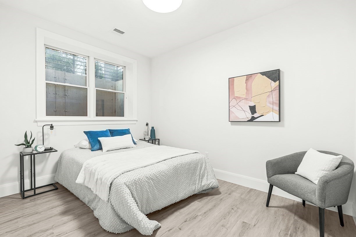 8 Oakdale Ave, Wellesley, MA 02482 - Image 30