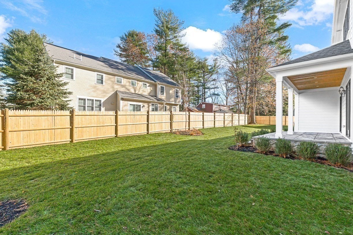 8 Oakdale Ave, Wellesley, MA 02482 - Image 33