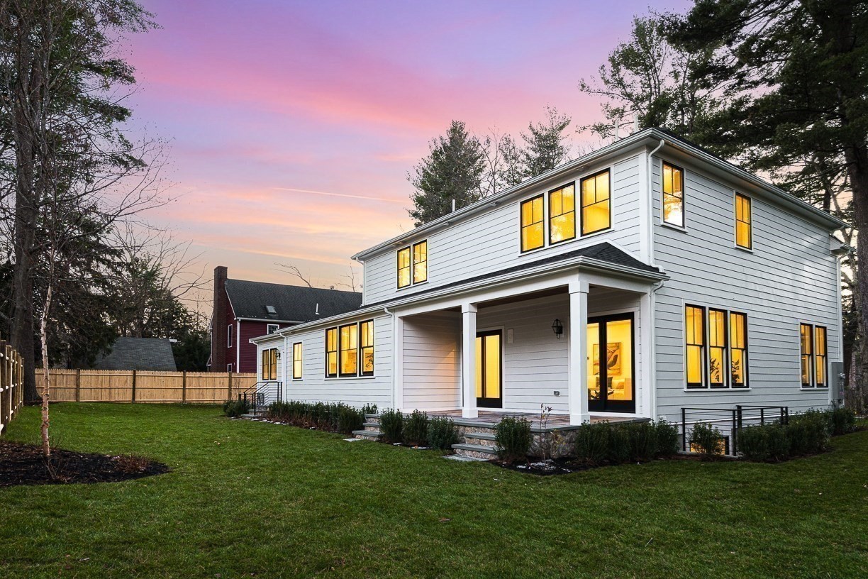 8 Oakdale Ave, Wellesley, MA 02482 - Image 35