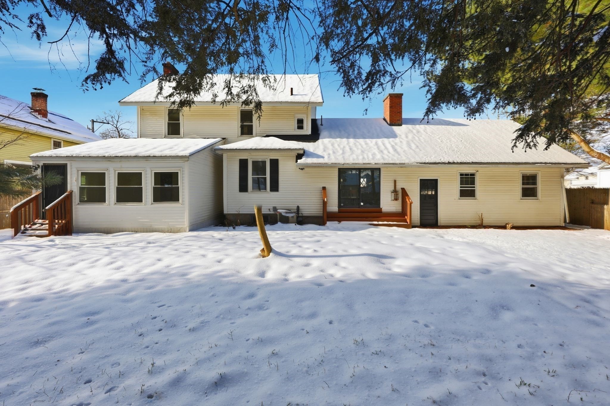 48 Pleasant St, Westfield, MA 01085 - Image 35