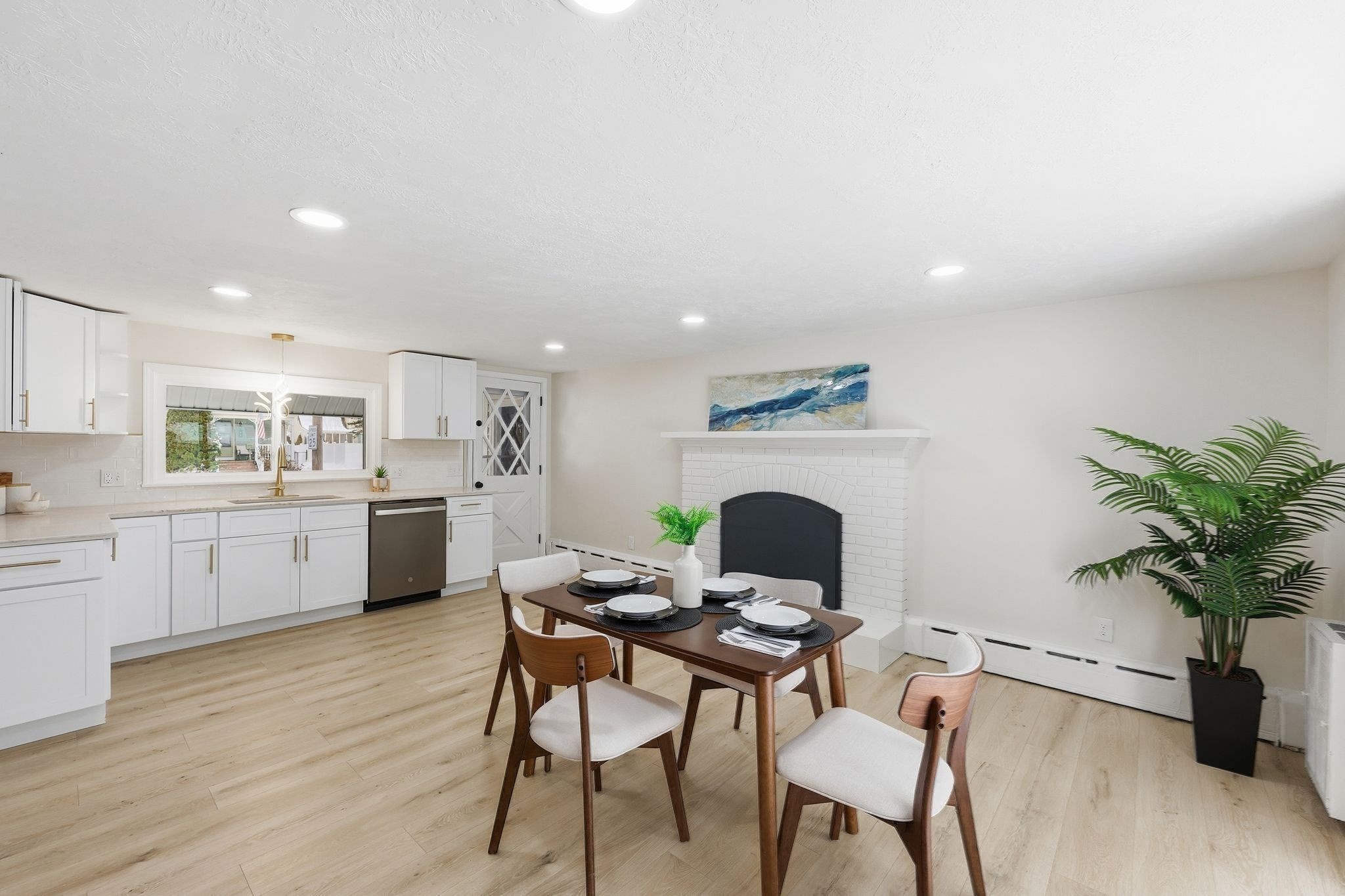 48 Pleasant St, Westfield, MA 01085 - Image 7