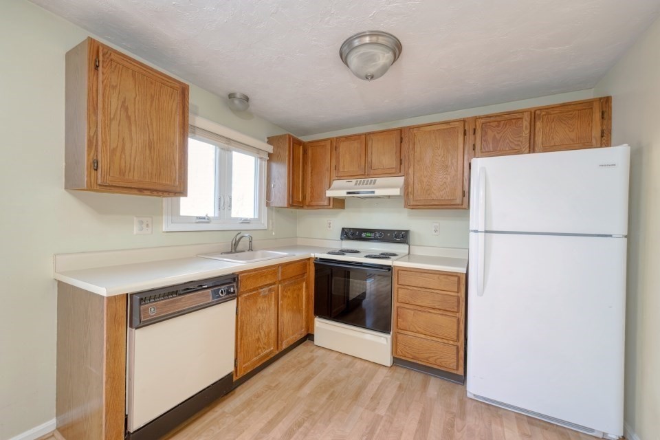 20 Cleverly St Unit B2, Abington, MA 02351 - Image 18