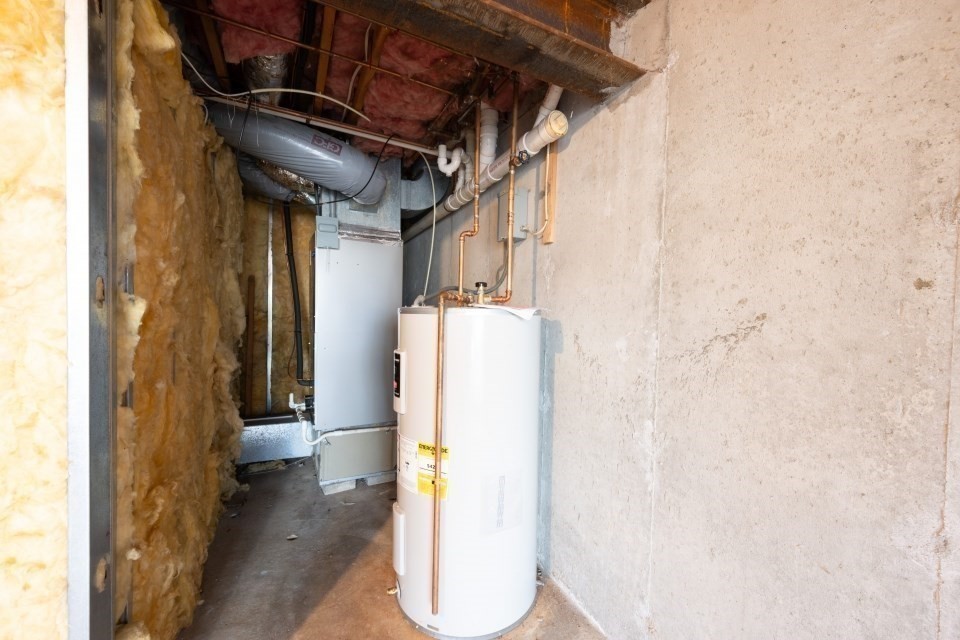 20 Cleverly St Unit B2, Abington, MA 02351 - Image 35