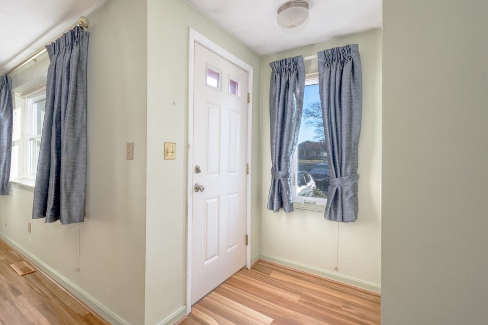 20 Cleverly St Unit B2, Abington, MA 02351 - Image 9