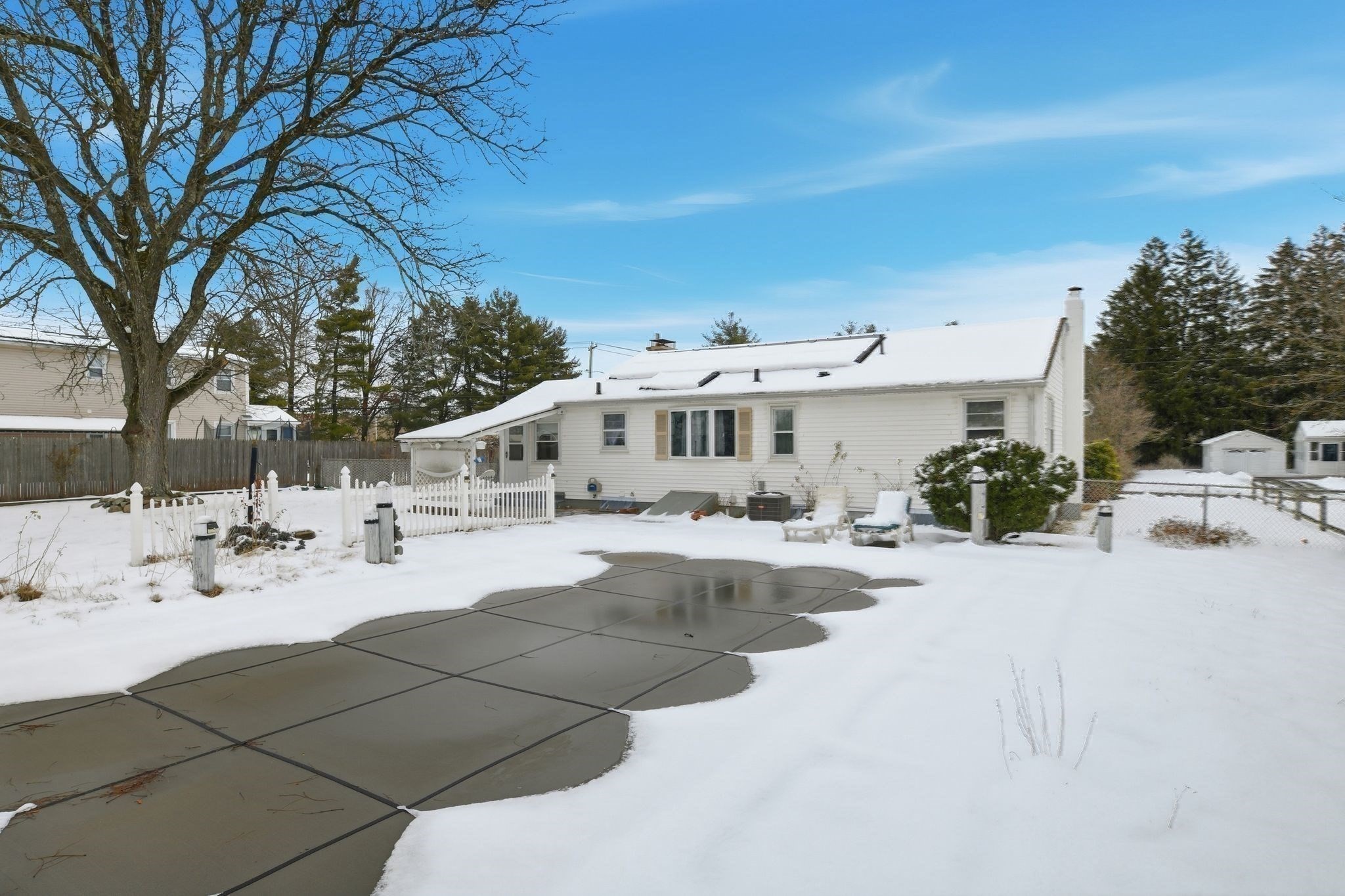 135 Bulat Dr, Springfield, MA 01129 - Image 27