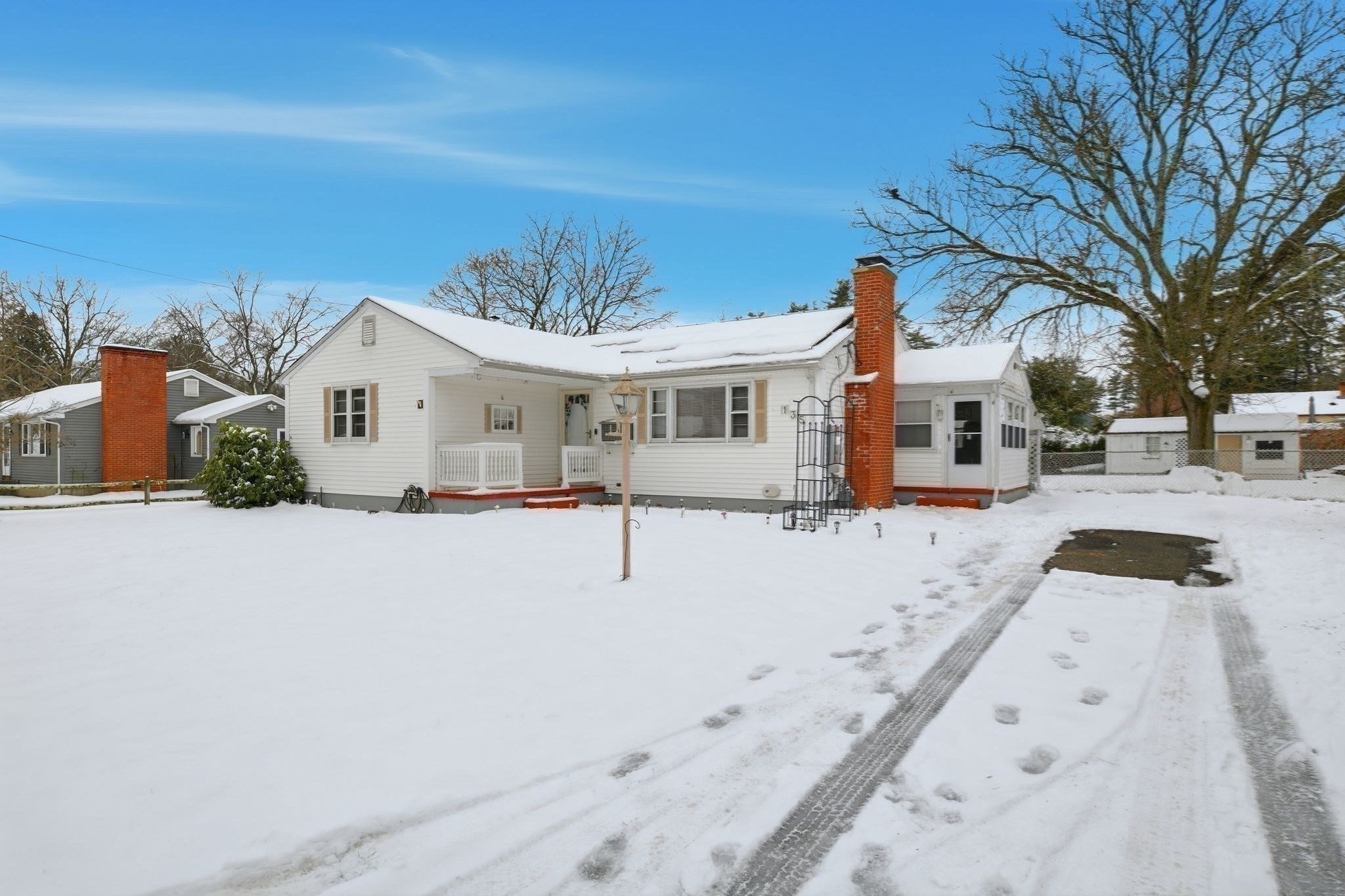 135 Bulat Dr, Springfield, MA 01129 - Image 32