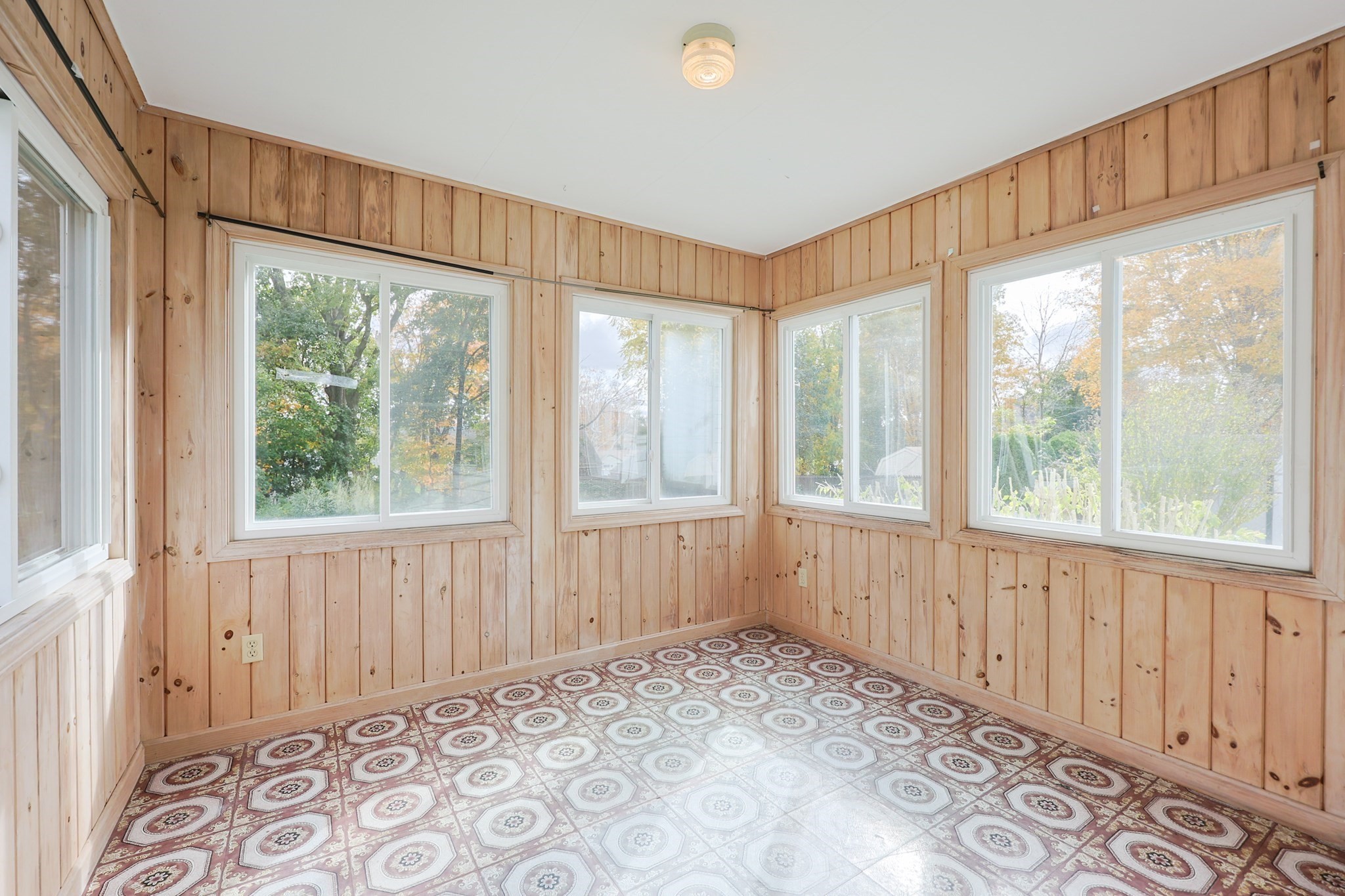 66 Meadow Ln, Somerset, MA 02726 - Image 19