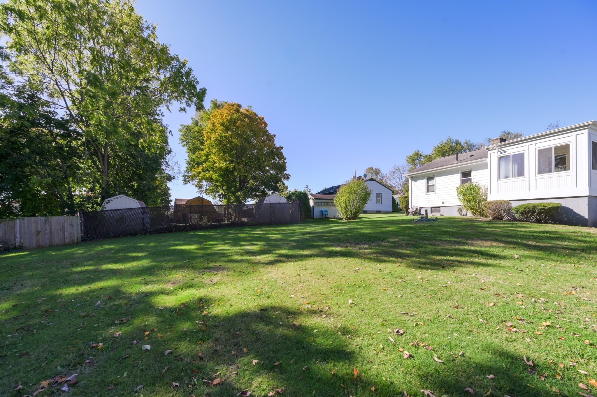 66 Meadow Ln, Somerset, MA 02726 - Image 3