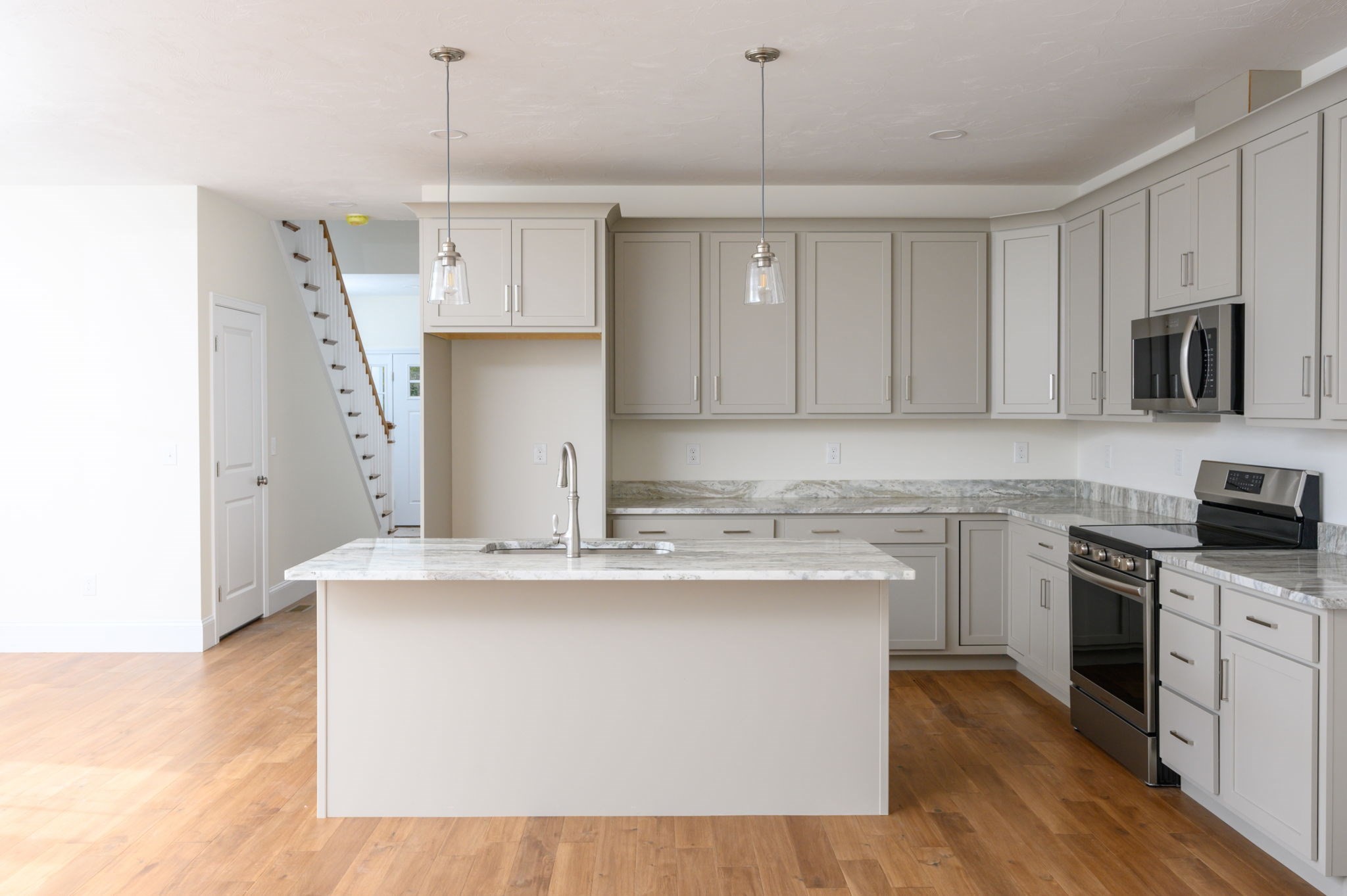 7 Hayford Trail Unit 12, Hanson, MA 02341 - Image 8